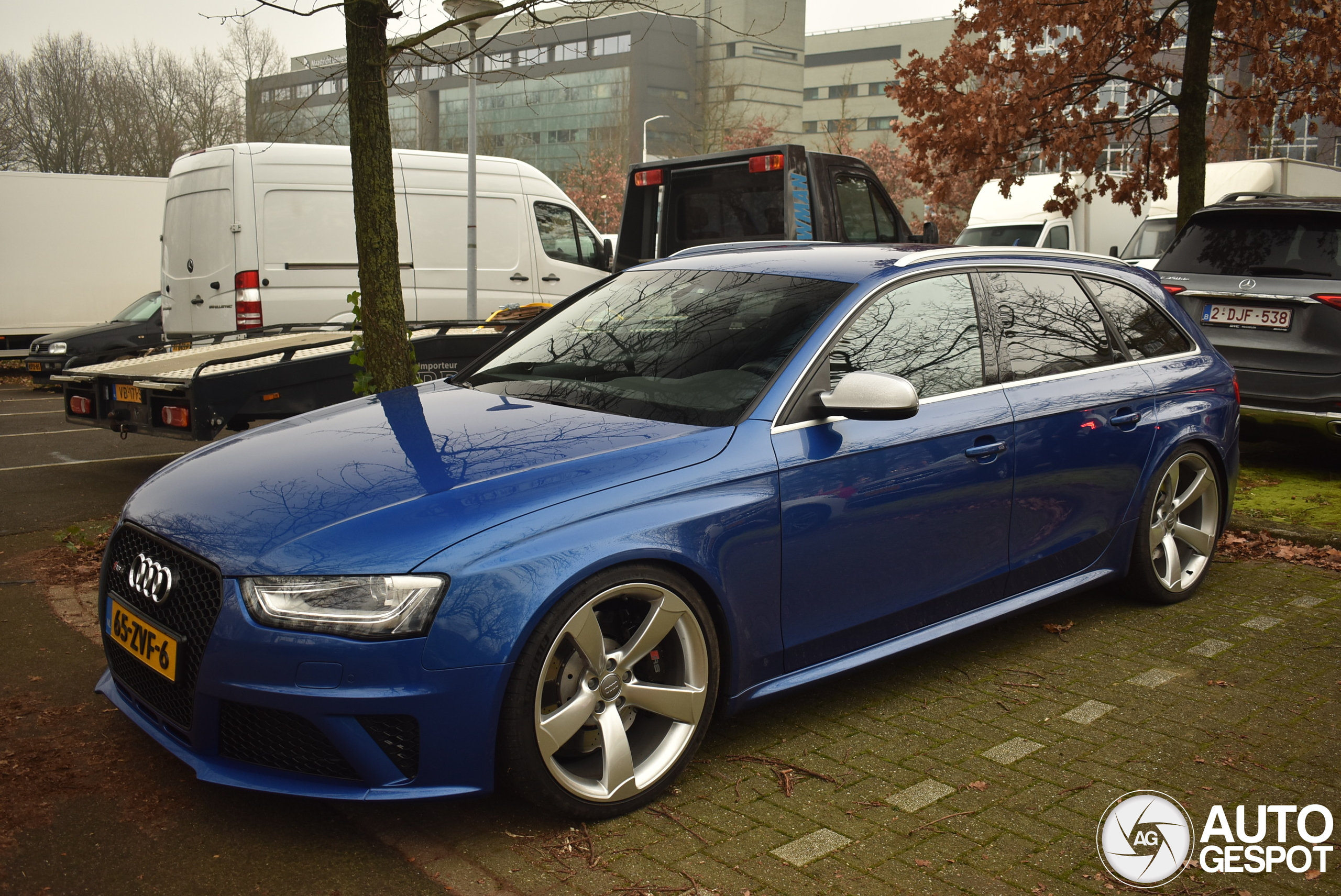 Audi RS4 Avant B8