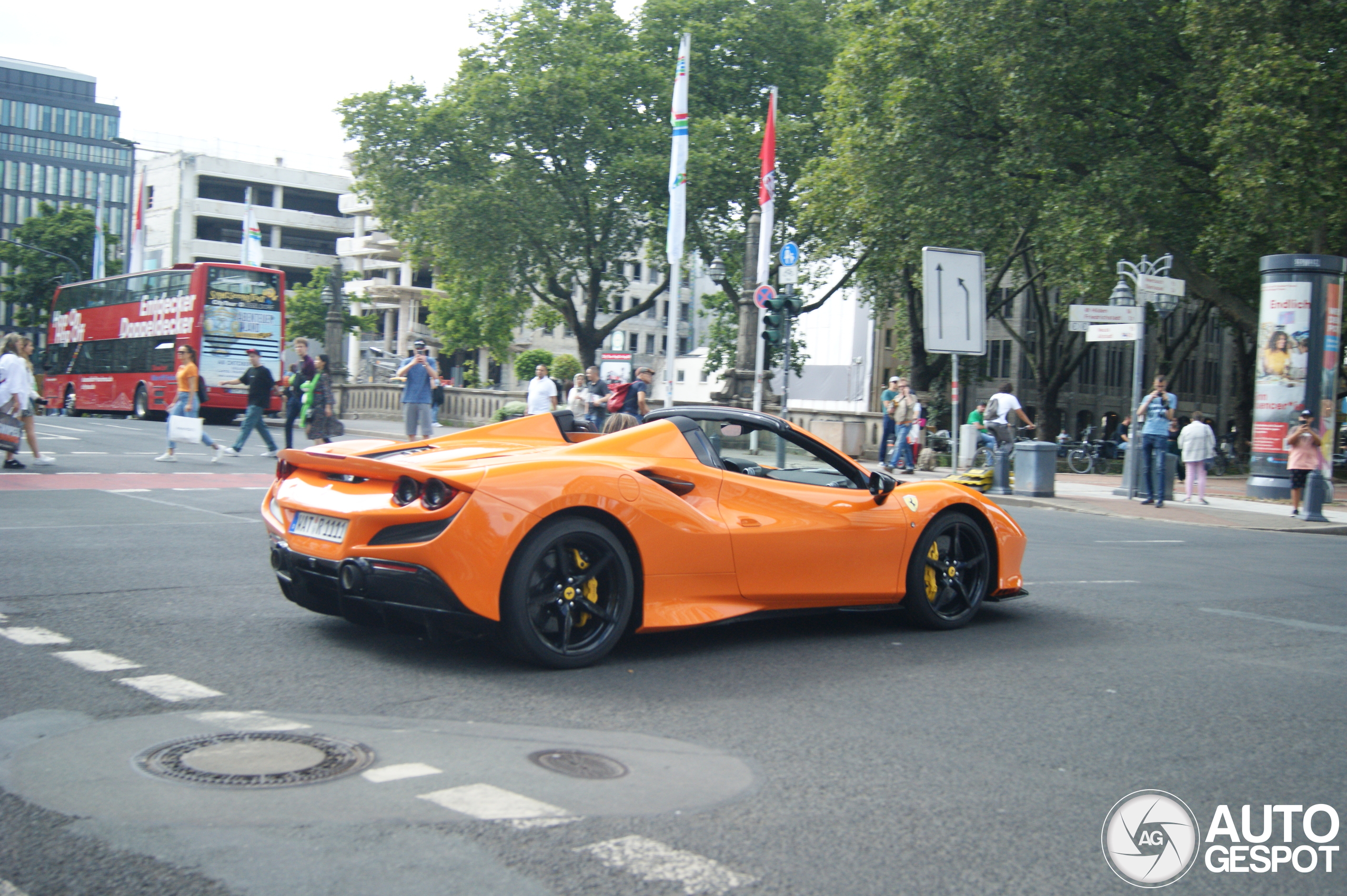 Ferrari F8 Spider