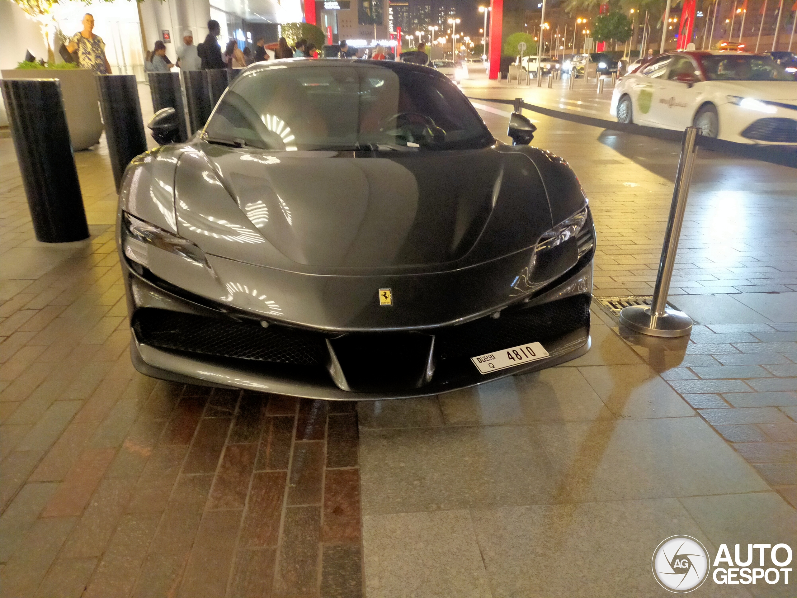 Ferrari SF90 Stradale