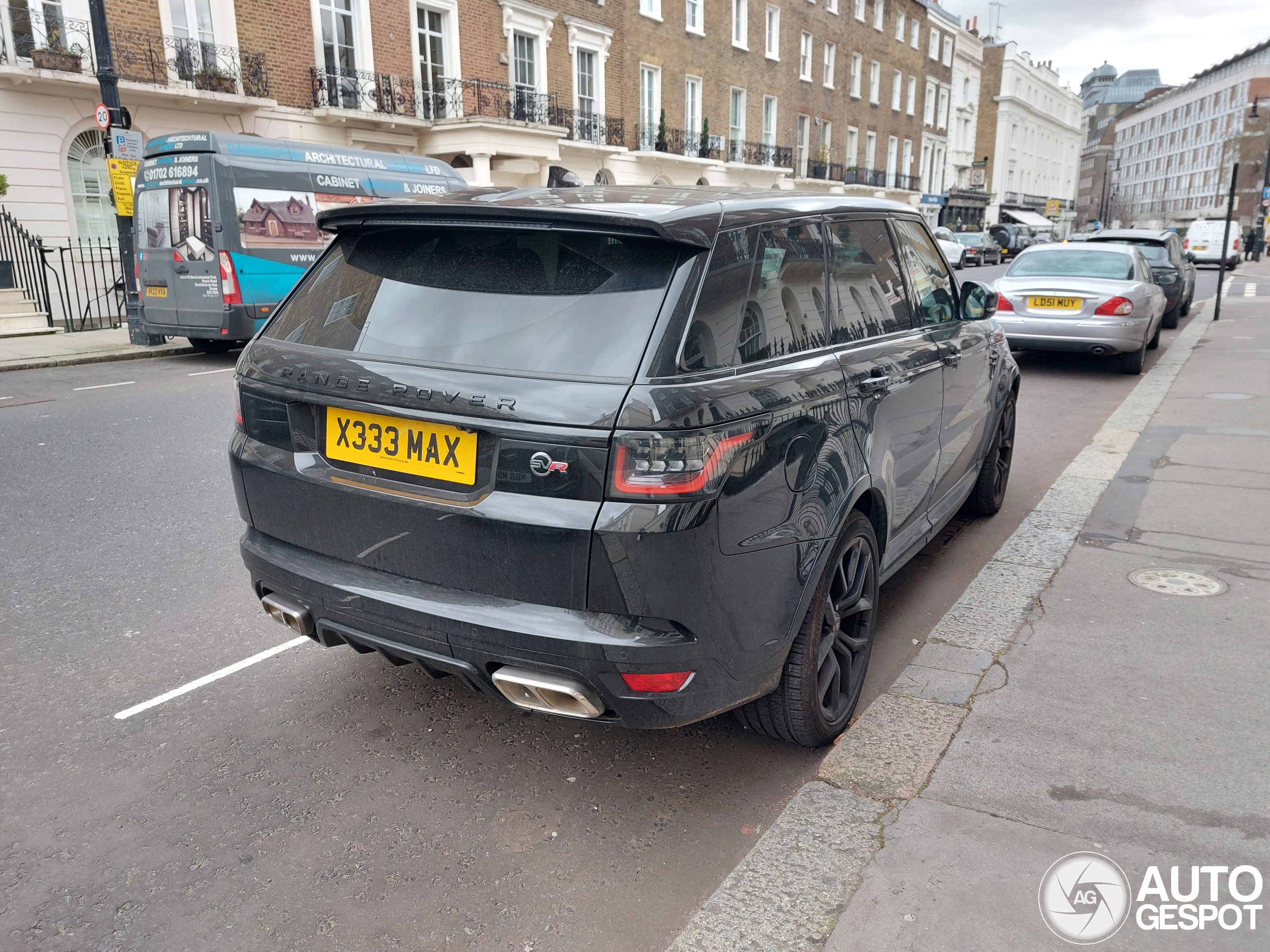 Land Rover Range Rover Sport SVR 2018