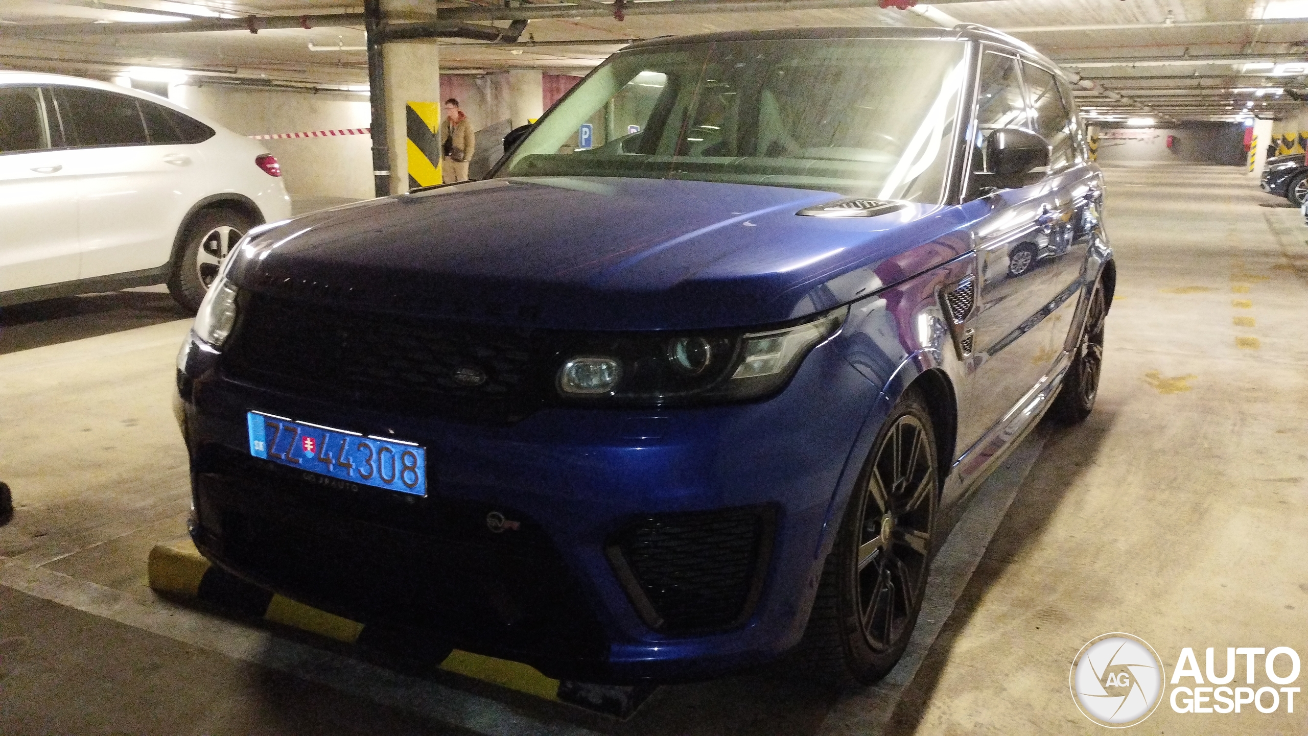 Land Rover Range Rover Sport SVR