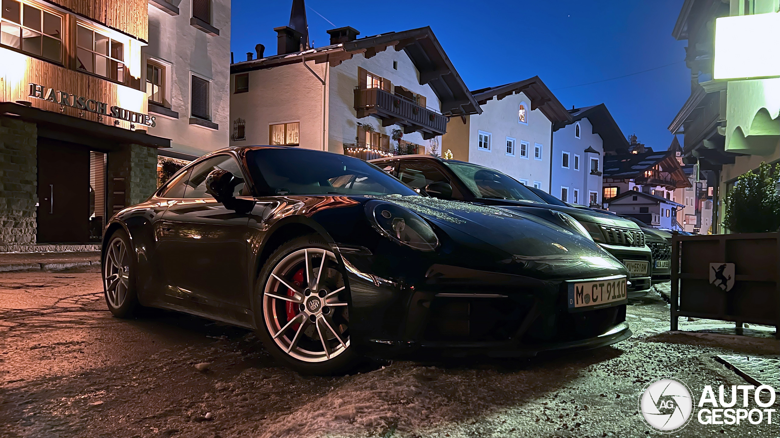 Porsche 992 Carrera 4S