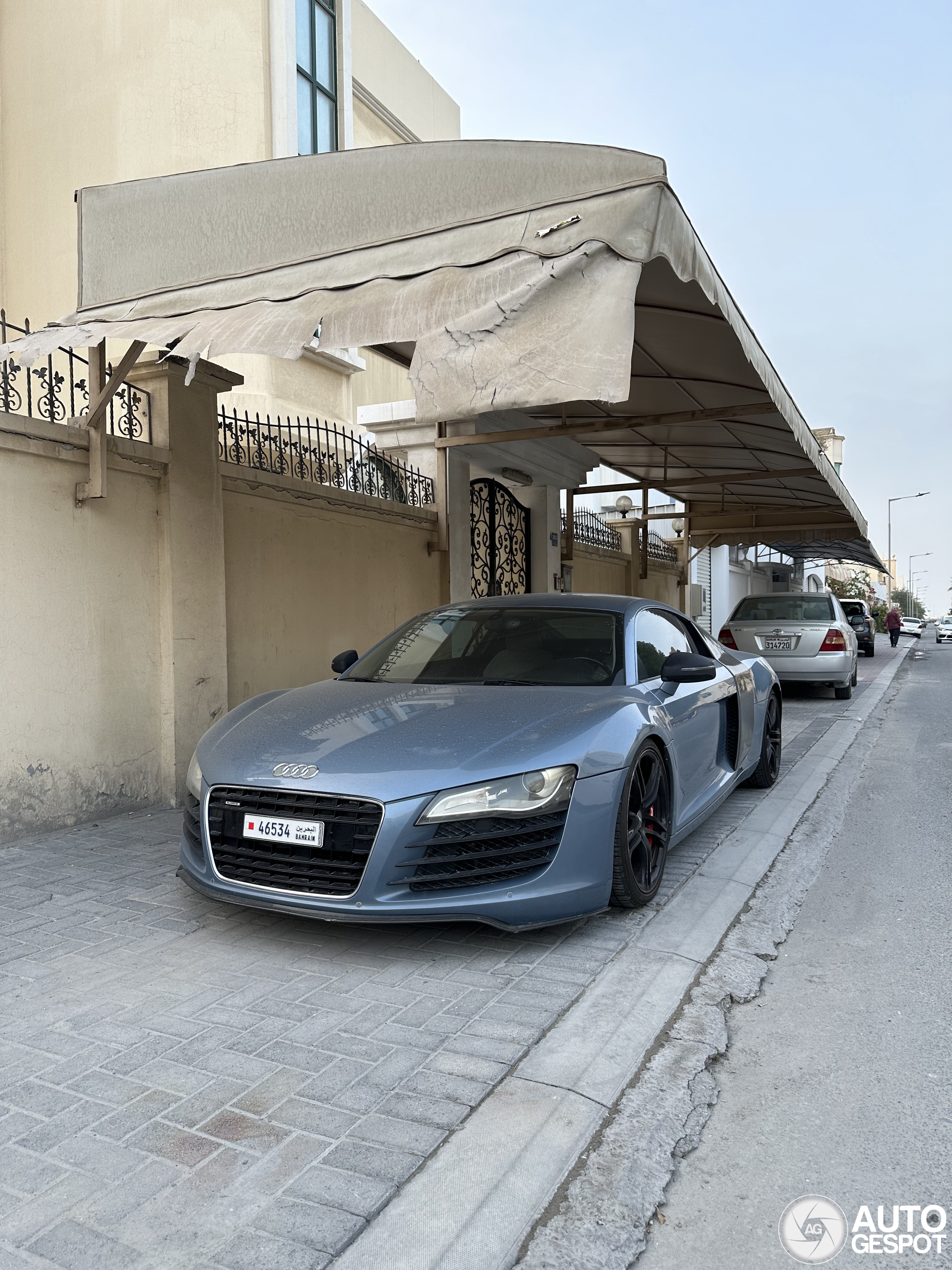 Audi R8