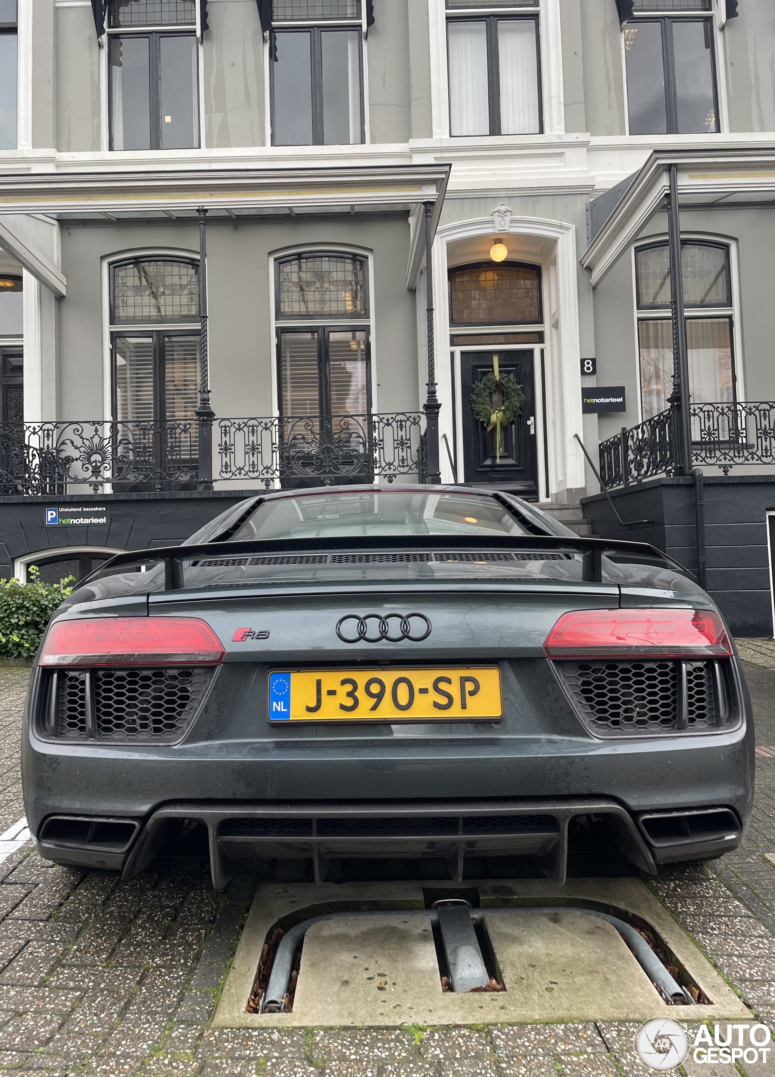 Audi R8 V10 Plus 2015