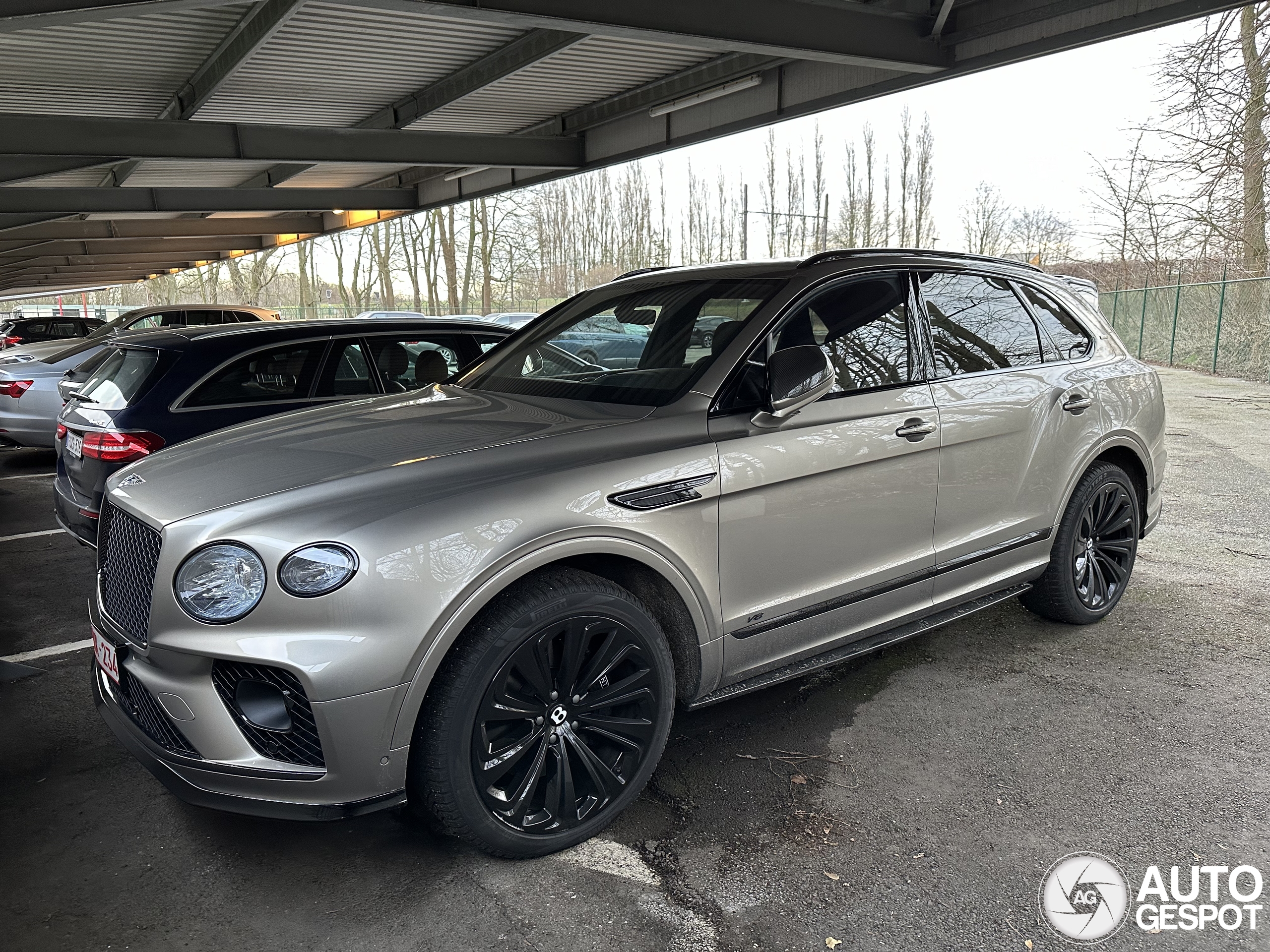 Bentley Bentayga V8 2021 Belgian Equestrian Collection