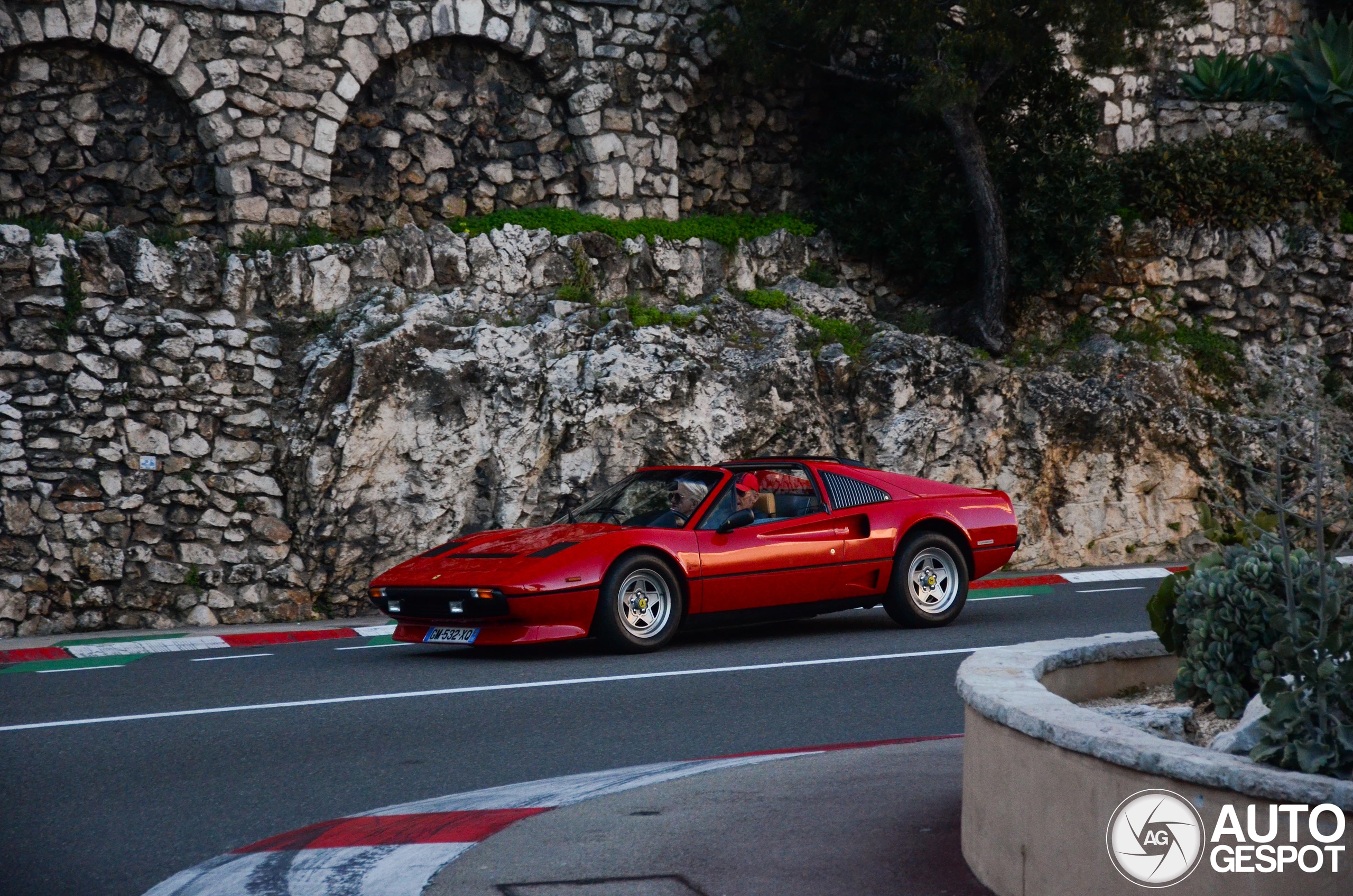 Ferrari 208 GTS Turbo