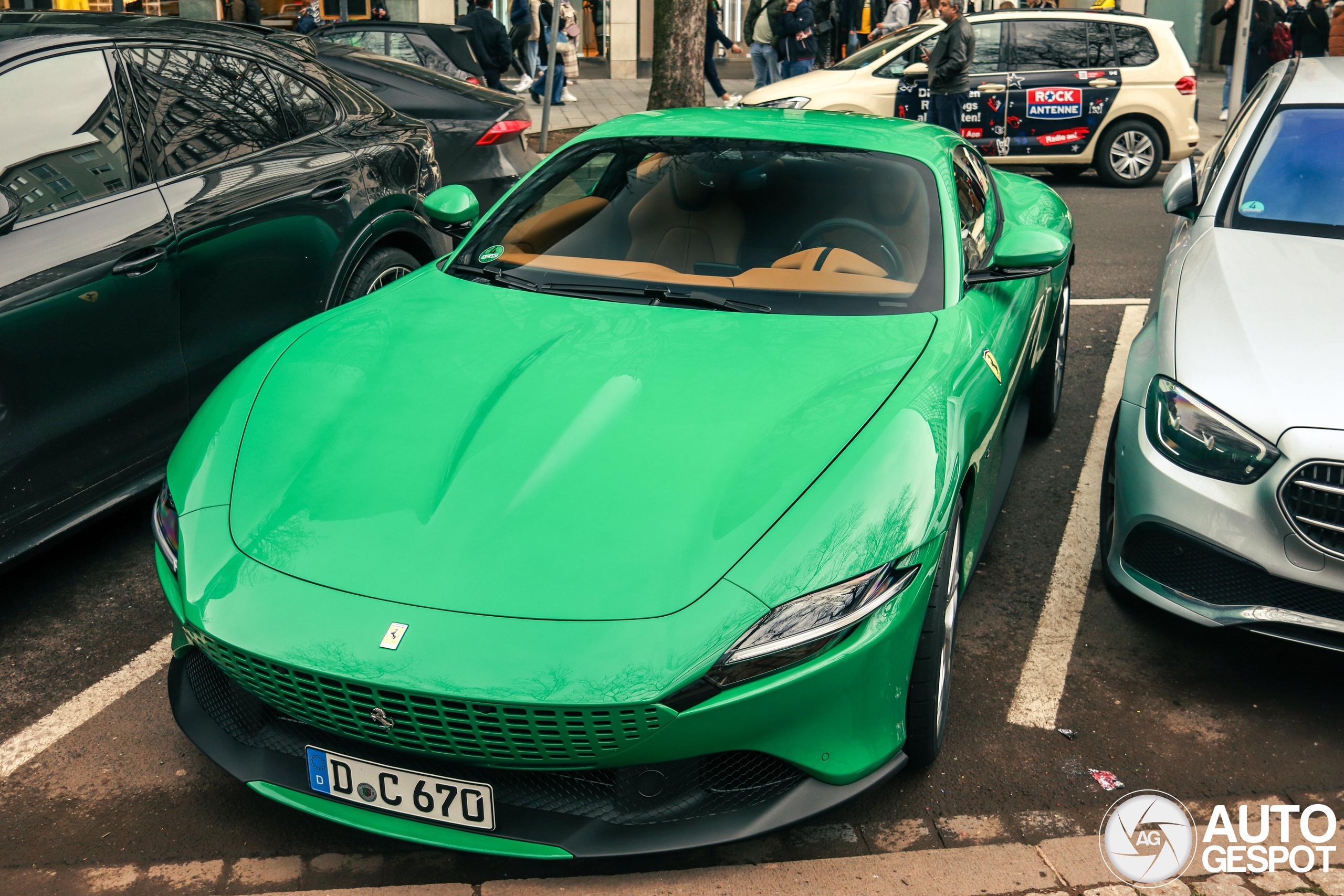 Dit is geen standaard kleur op de Ferrari Roma