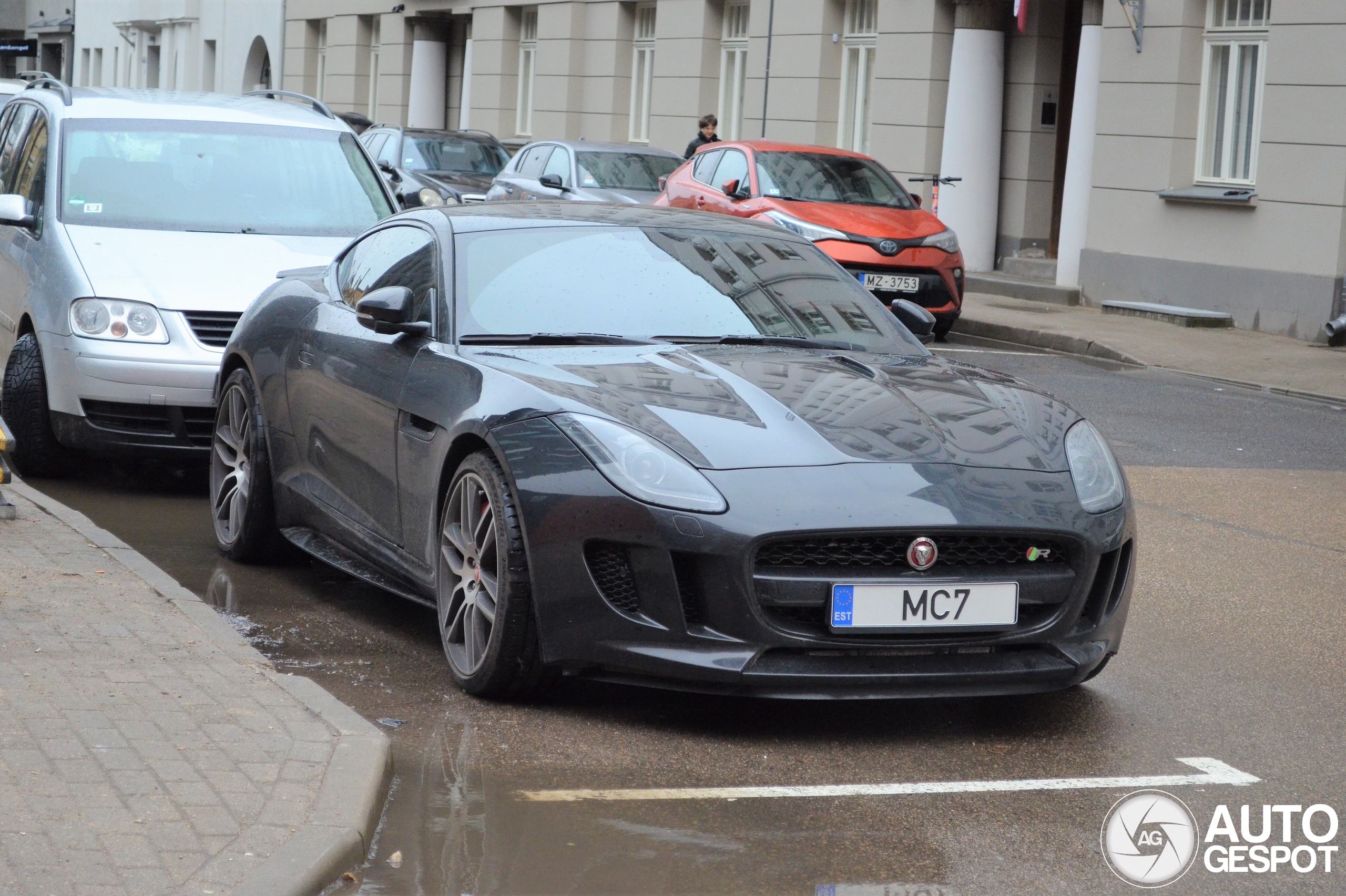 Jaguar F-TYPE R Coupé