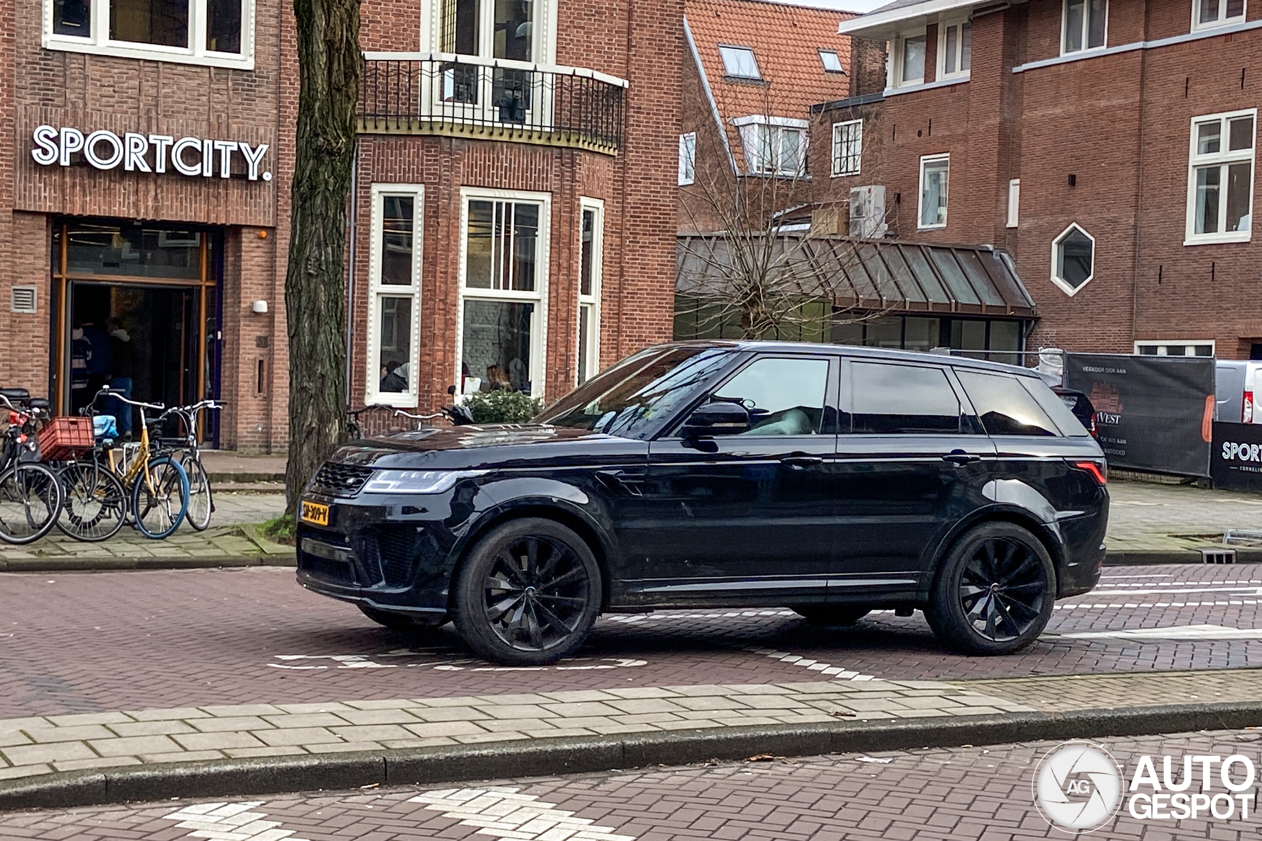 Land Rover Range Rover Sport SVR 2018