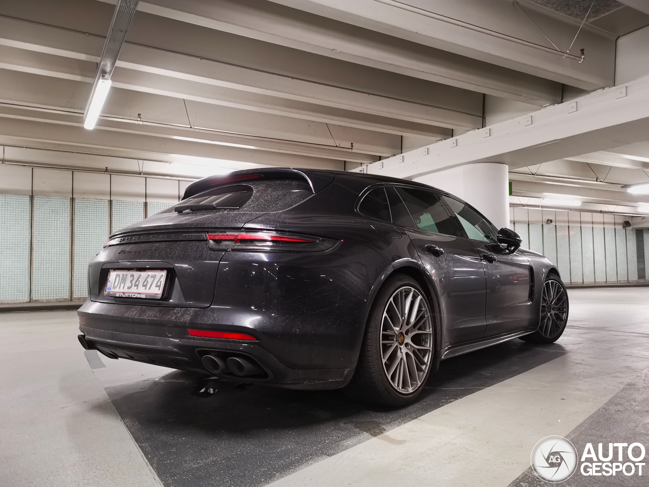 Porsche 971 Panamera GTS Sport Turismo