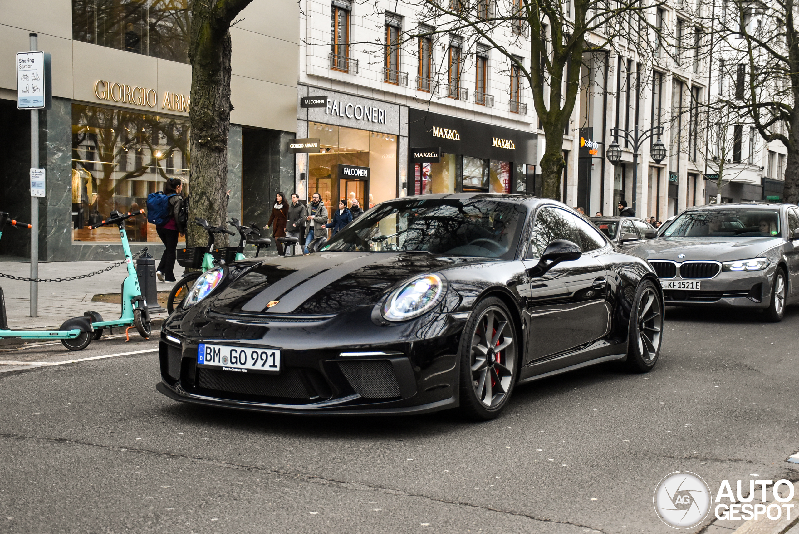 Porsche 991 GT3 Touring