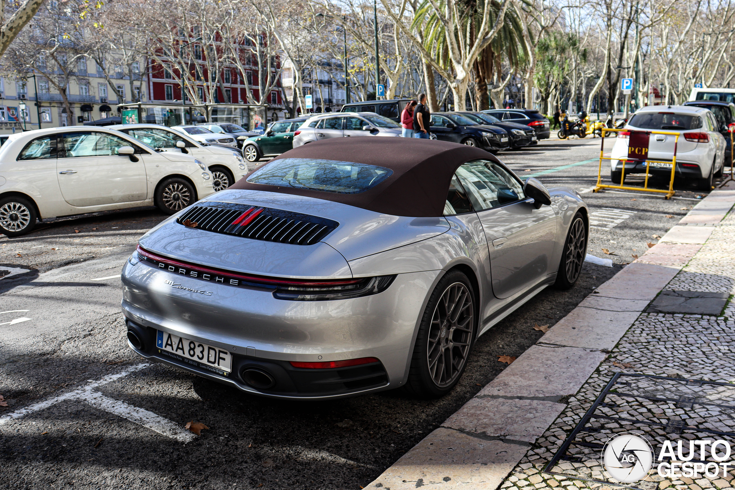 Porsche 992 Carrera 4S Cabriolet