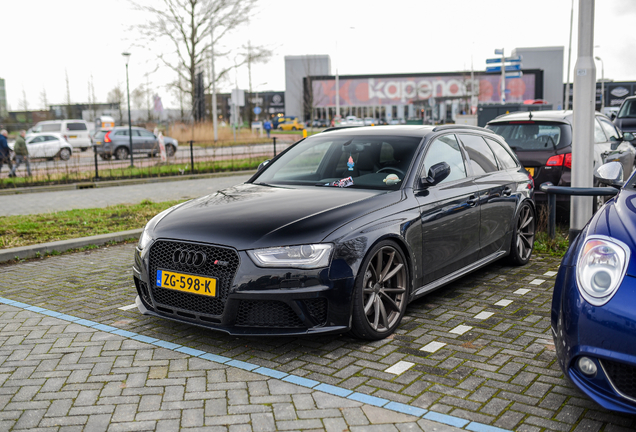 Audi RS4 Avant B8