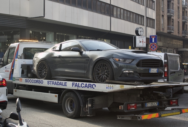 Ford Mustang GT 2015