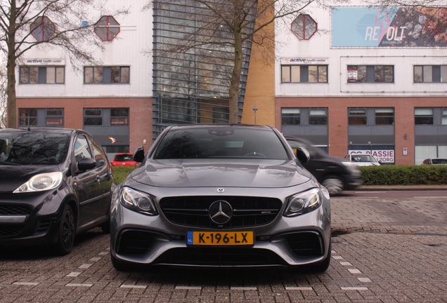 Mercedes-AMG E 63 S W213