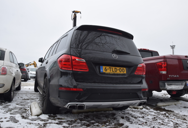 Mercedes-Benz GL 63 AMG X166