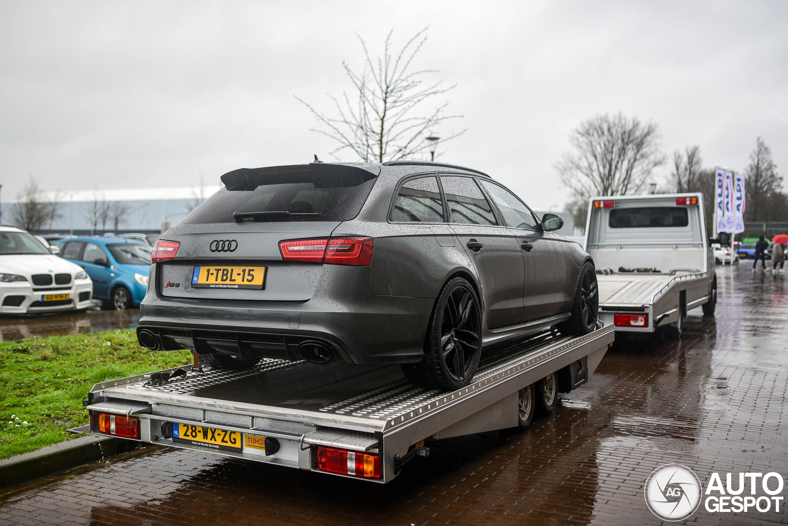 Audi RS6 Avant C7