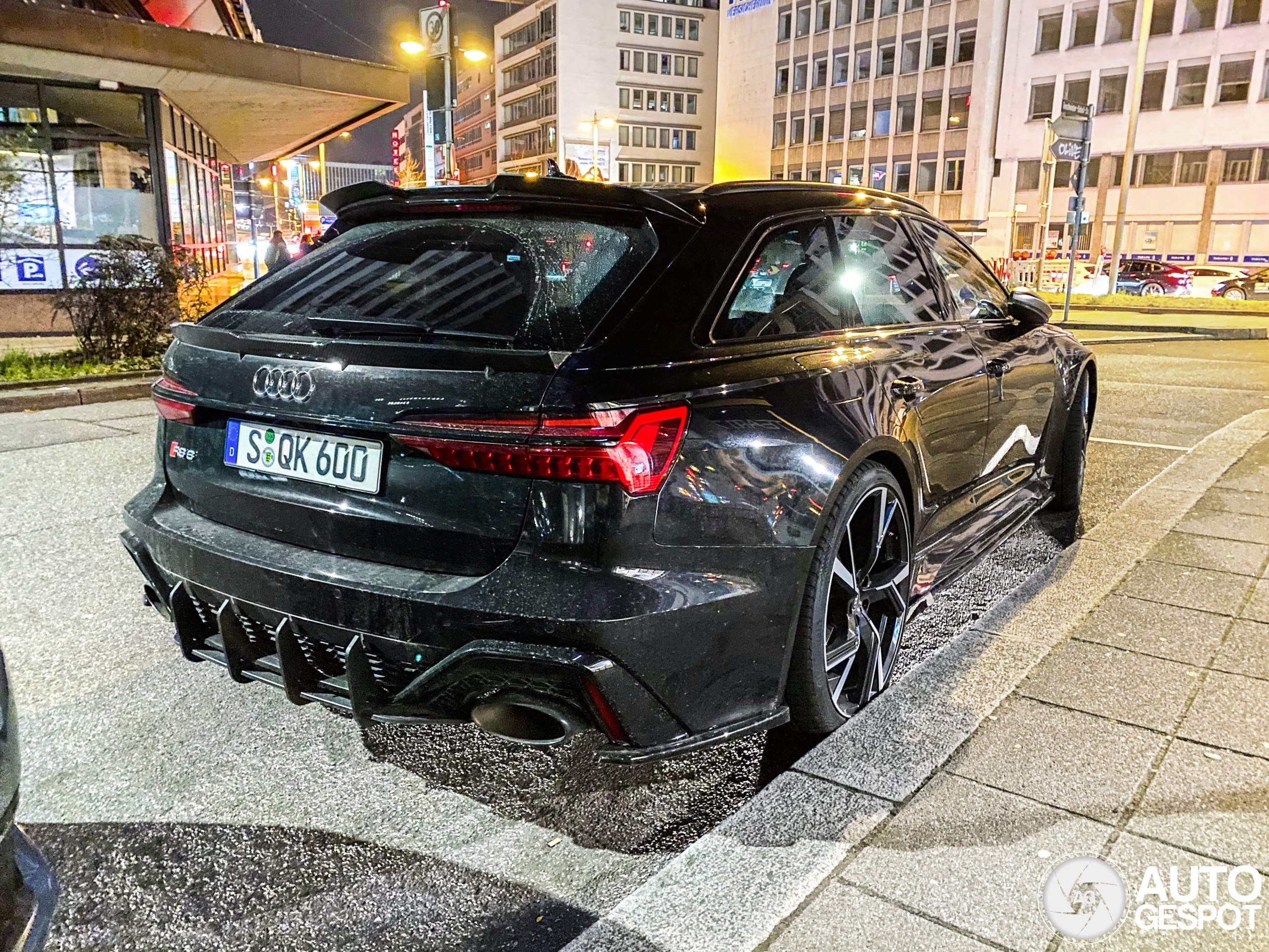 Audi RS6 Avant C8