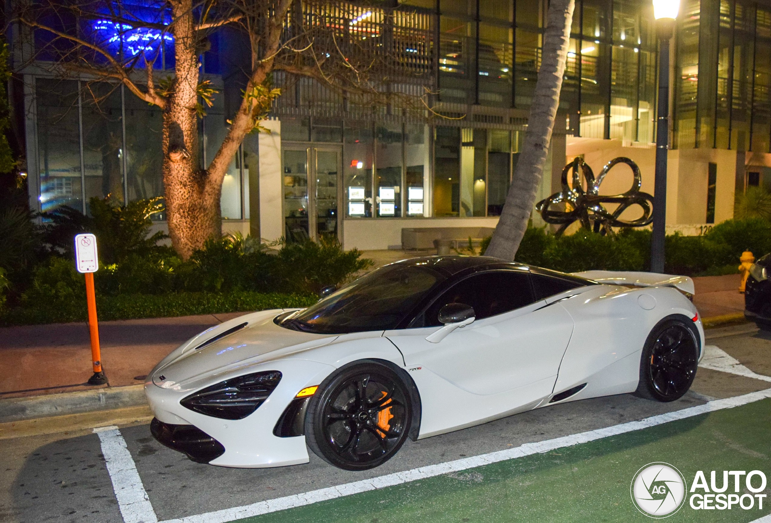 McLaren 720S