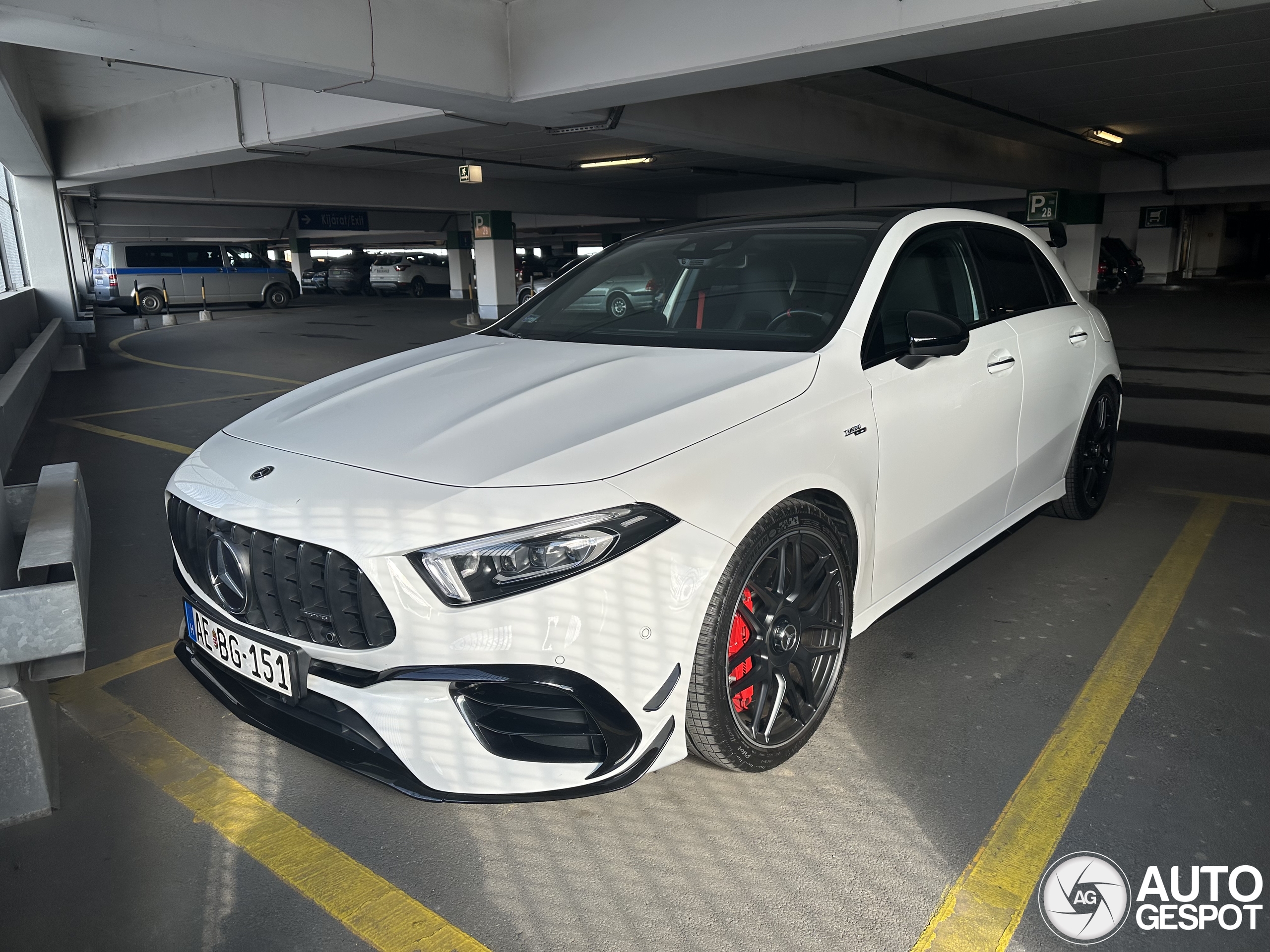 Mercedes-AMG A 45 S W177