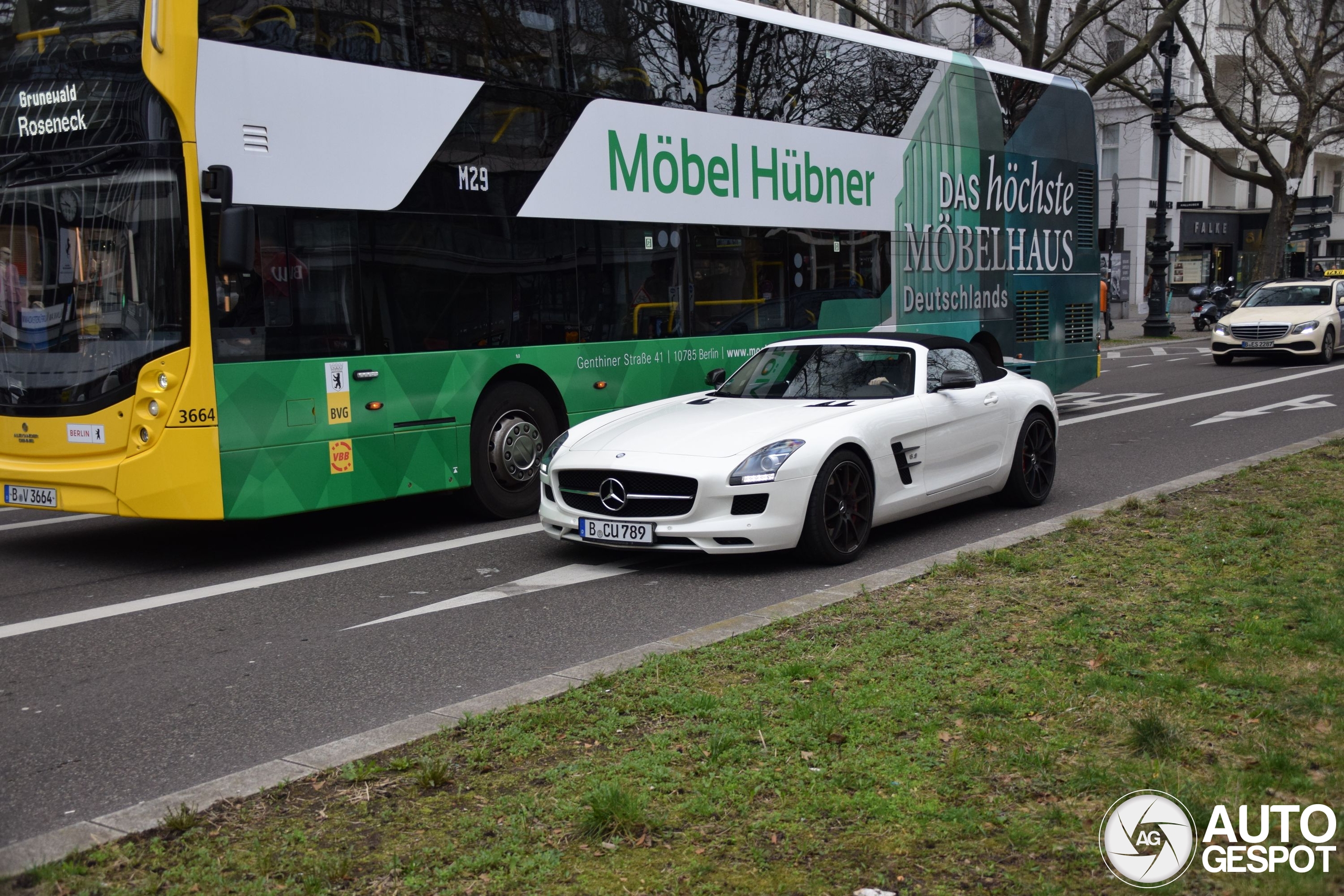 Mercedes-Benz SLS AMG GT Roadster