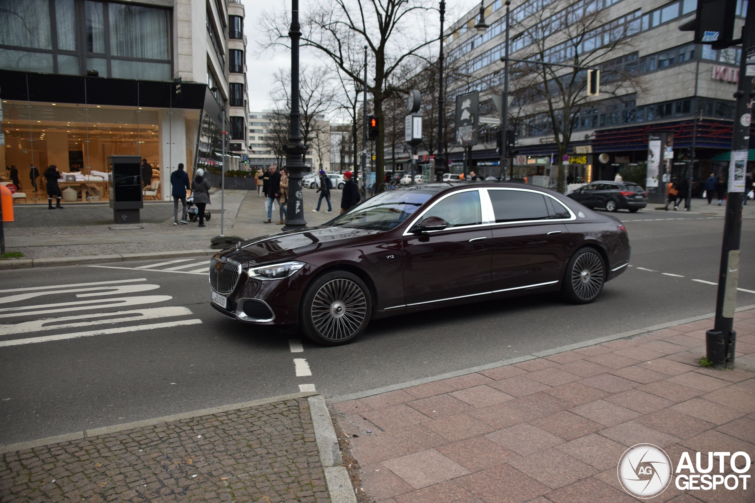 Mercedes-Maybach S 680 X223