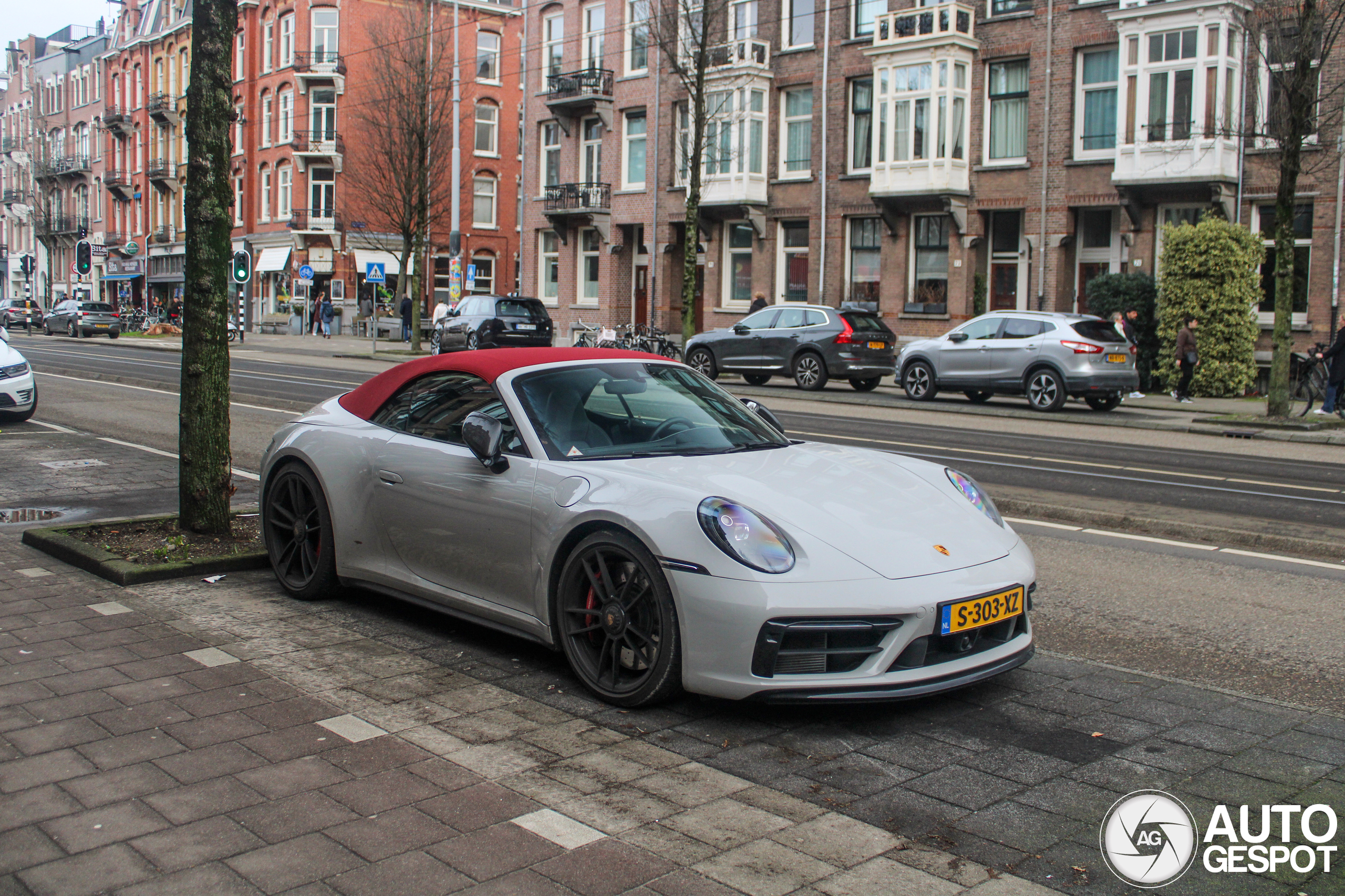 Porsche 992 Carrera GTS Cabriolet