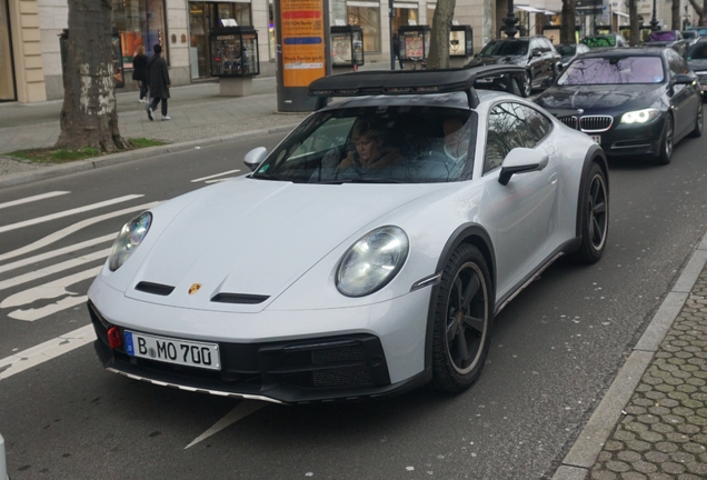 Porsche 992 Dakar