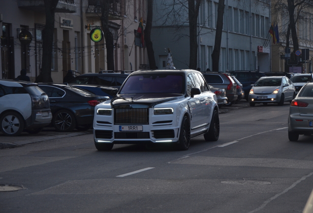 Rolls-Royce Mansory Cullinan Wide Body