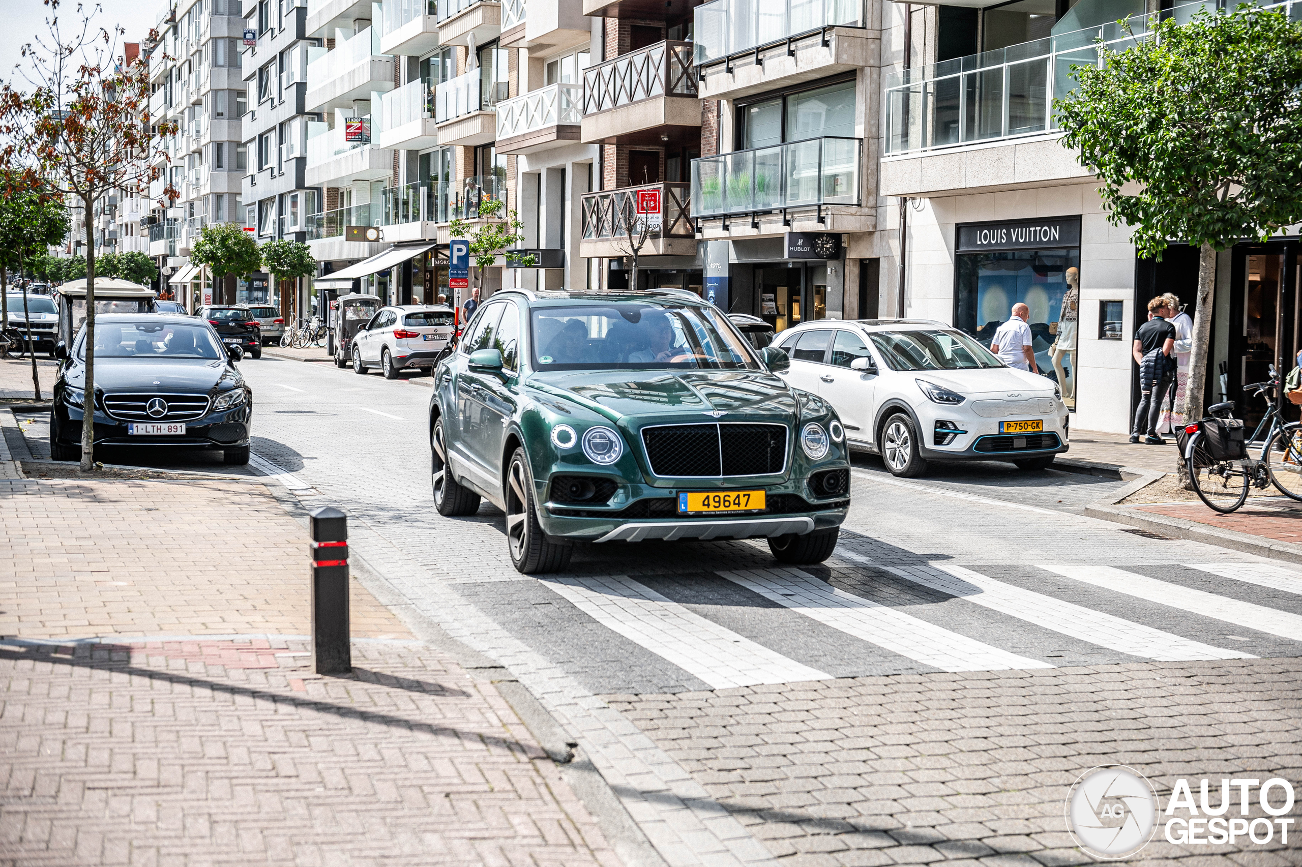 Bentley Bentayga V8