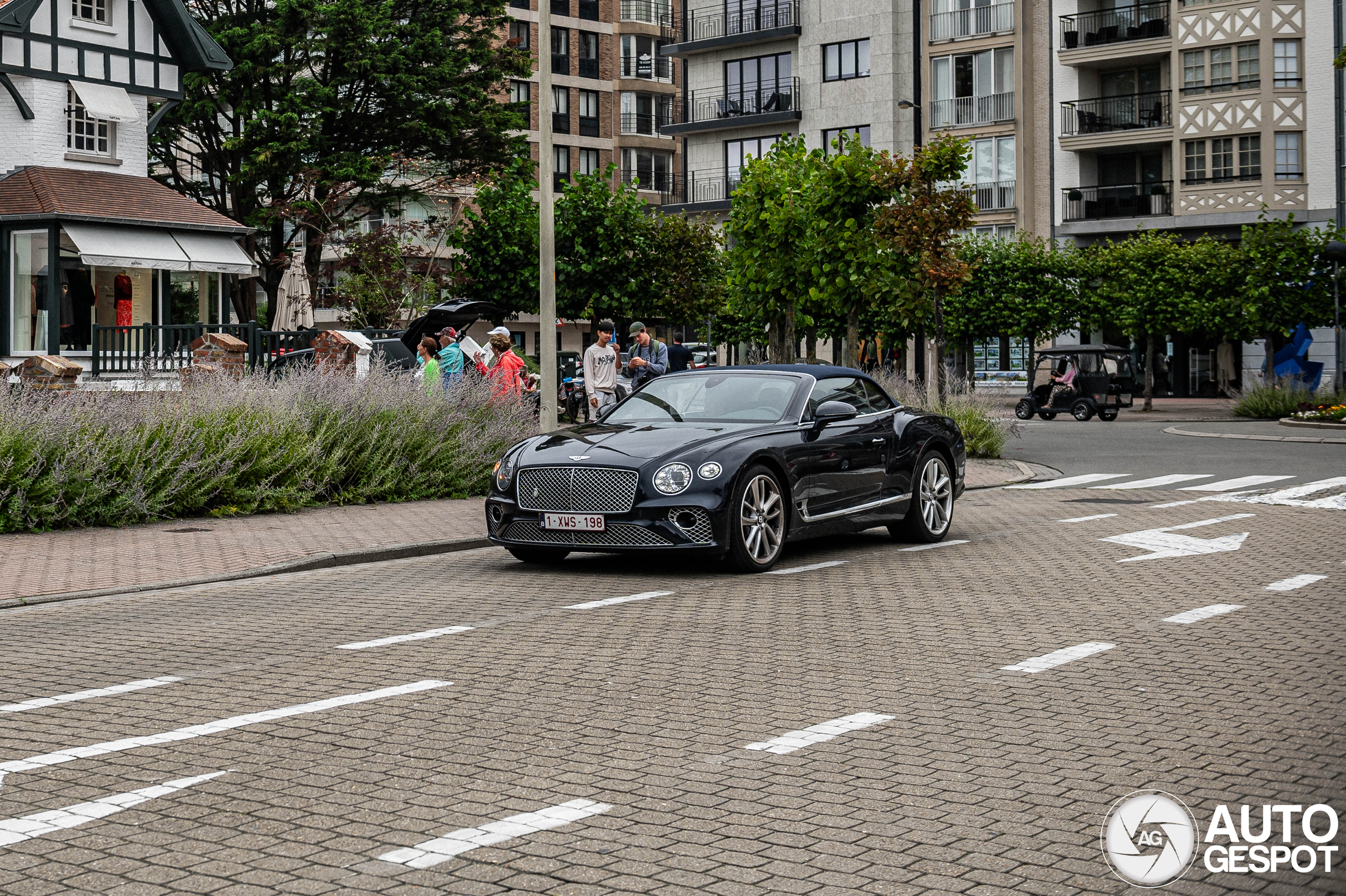 Bentley Continental GTC V8 2020