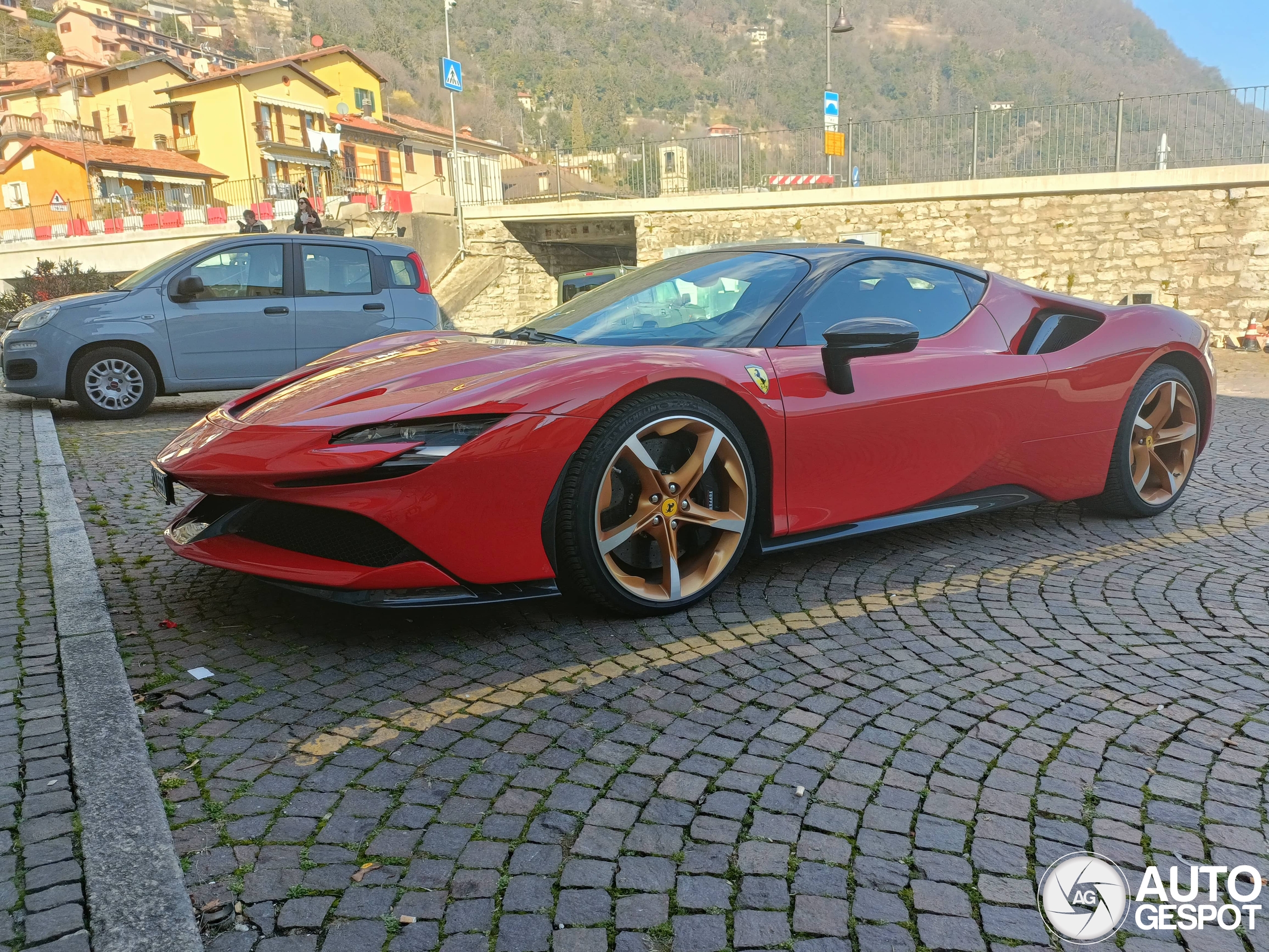 Ferrari SF90 Stradale