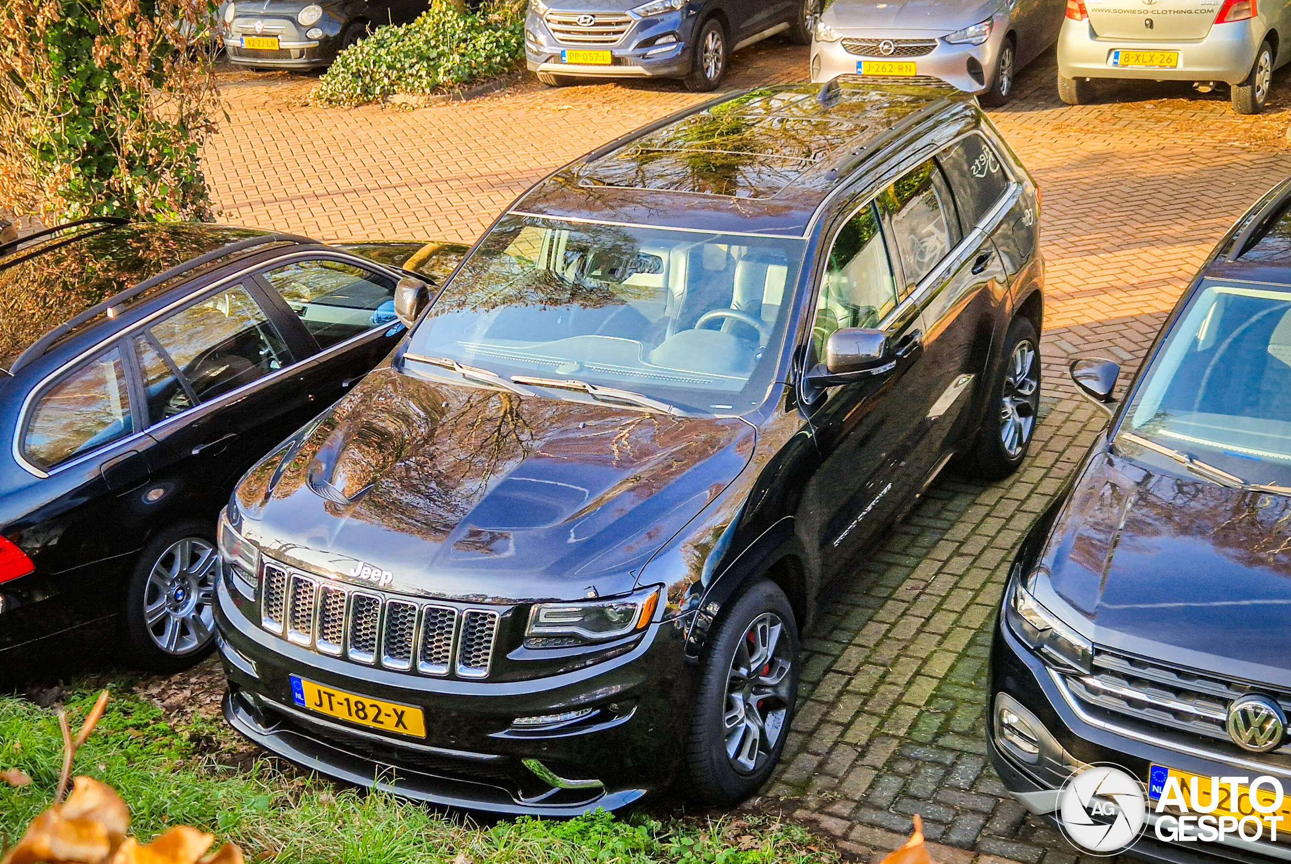 Jeep Grand Cherokee SRT 2013