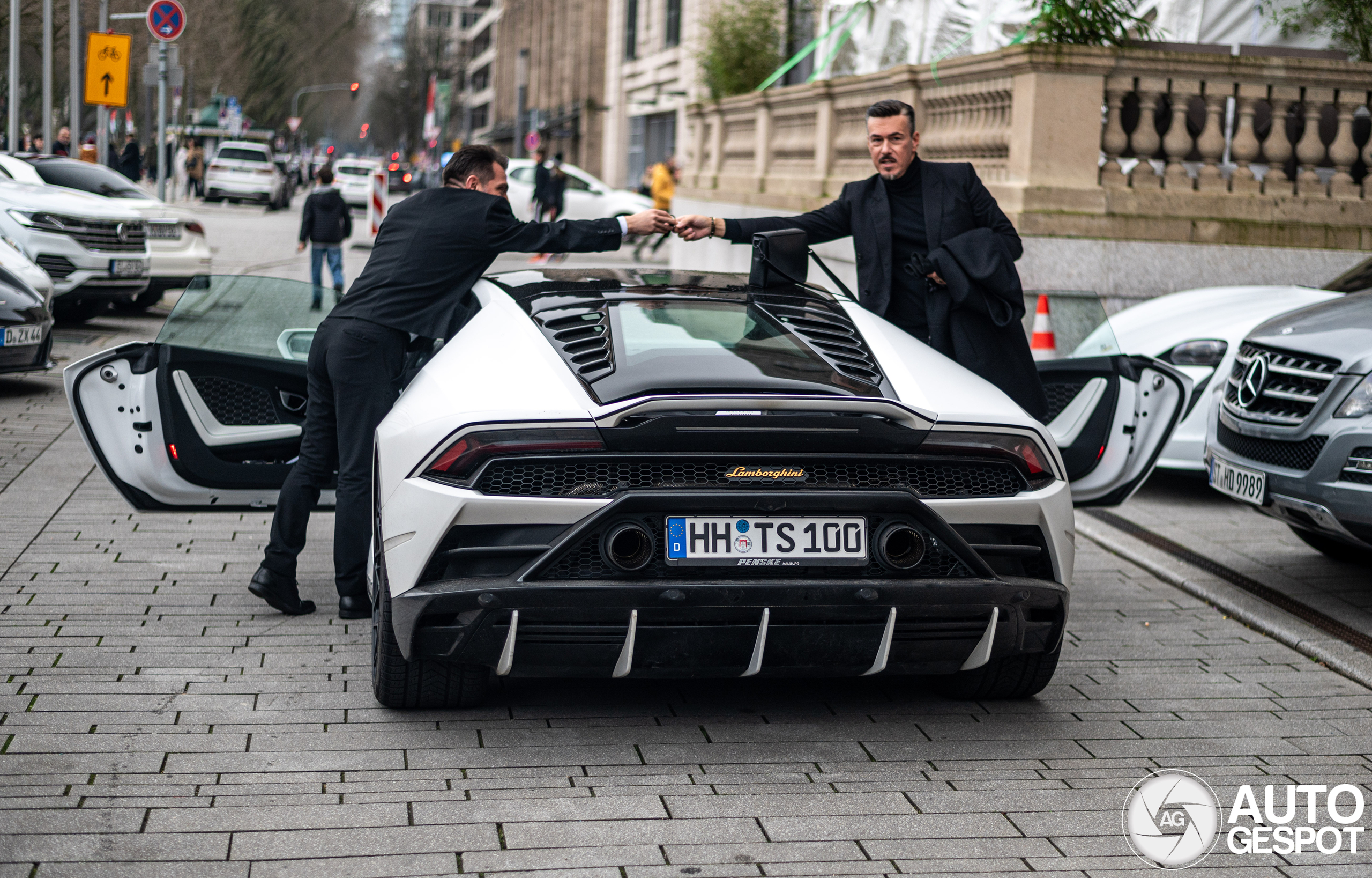 Lamborghini Huracán LP640-4 EVO