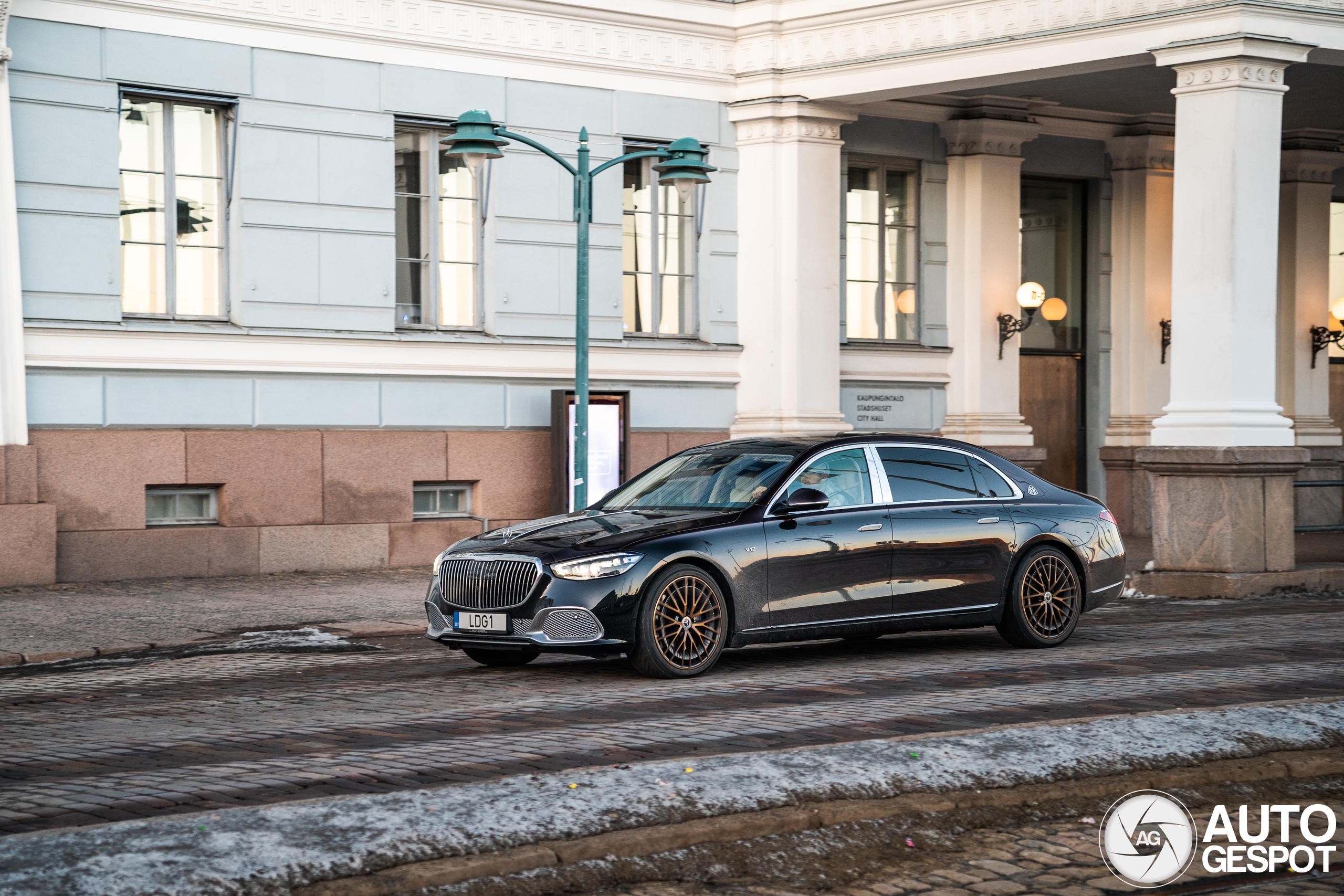 Mercedes-Maybach S 680 X223