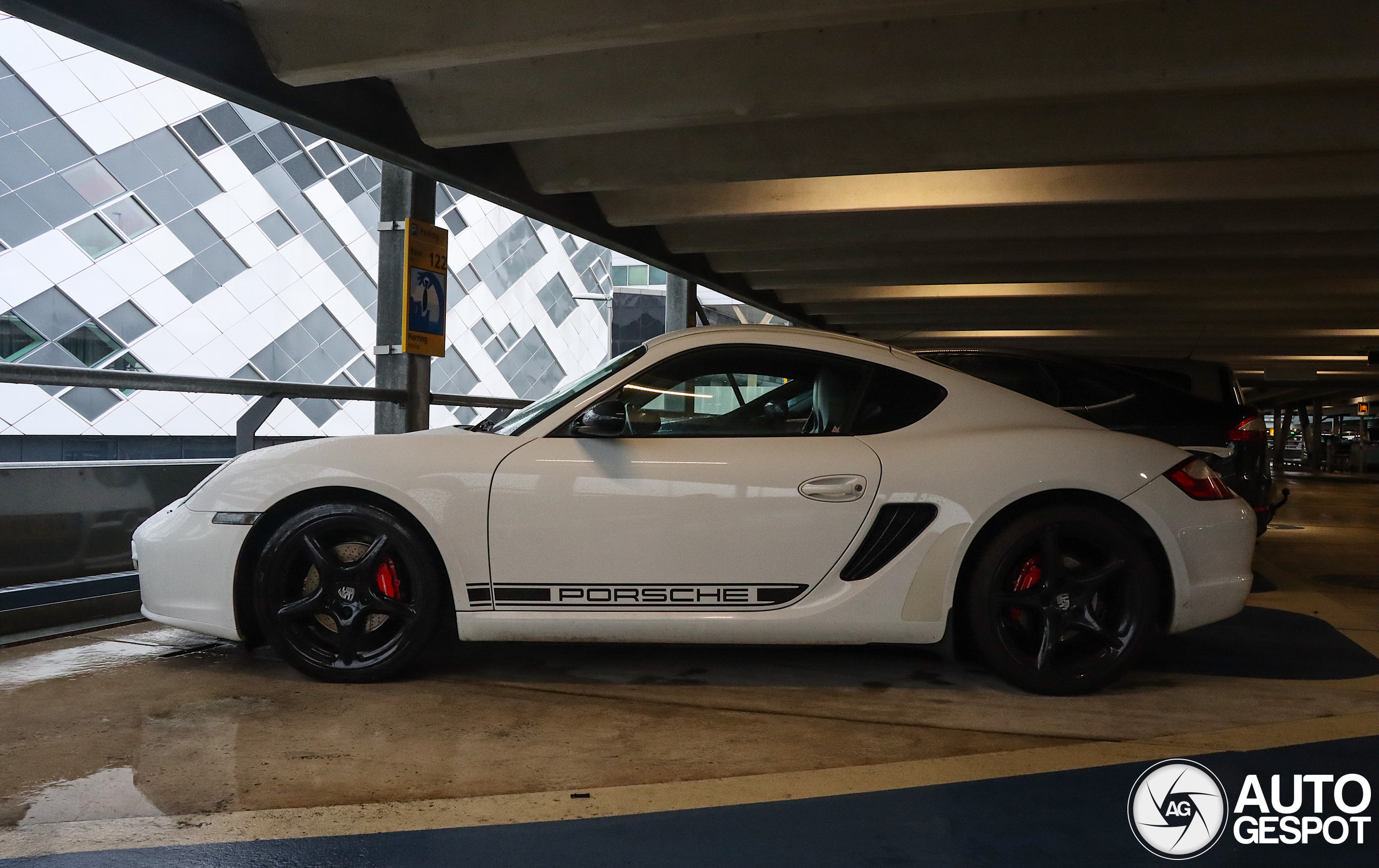 Porsche 987 Cayman S