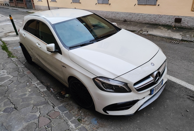 Mercedes-AMG A 45 W176 2015