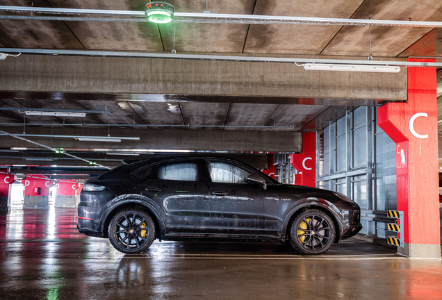 Porsche Cayenne Coupé Turbo S E-Hybrid