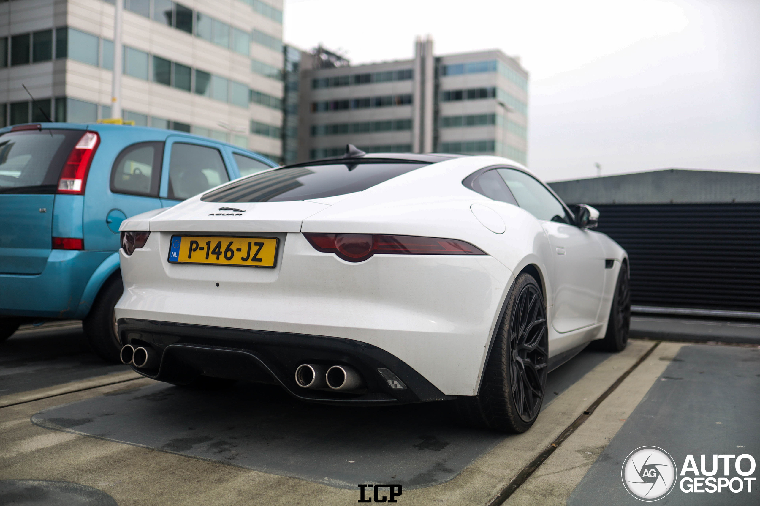 Jaguar F-TYPE R Coupé