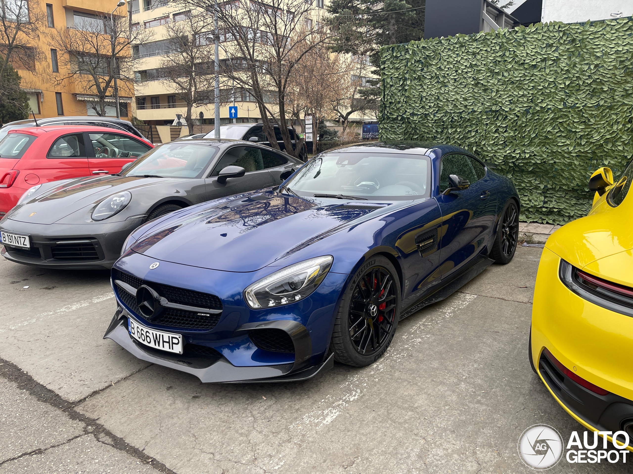 Mercedes-AMG Renntech GT S C190