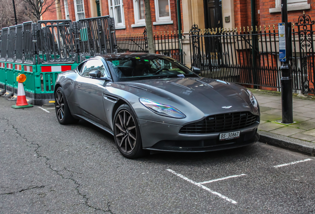 Aston Martin DB11