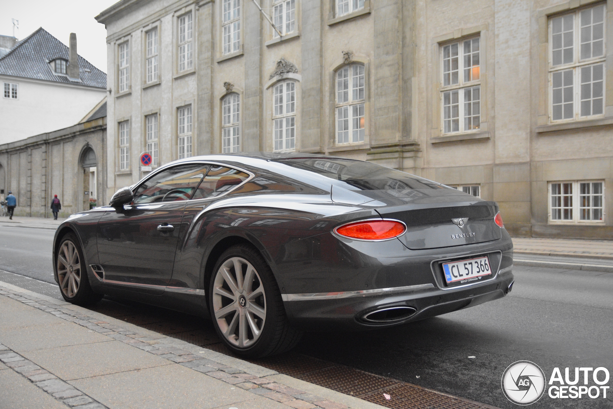 Bentley Continental GT 2018