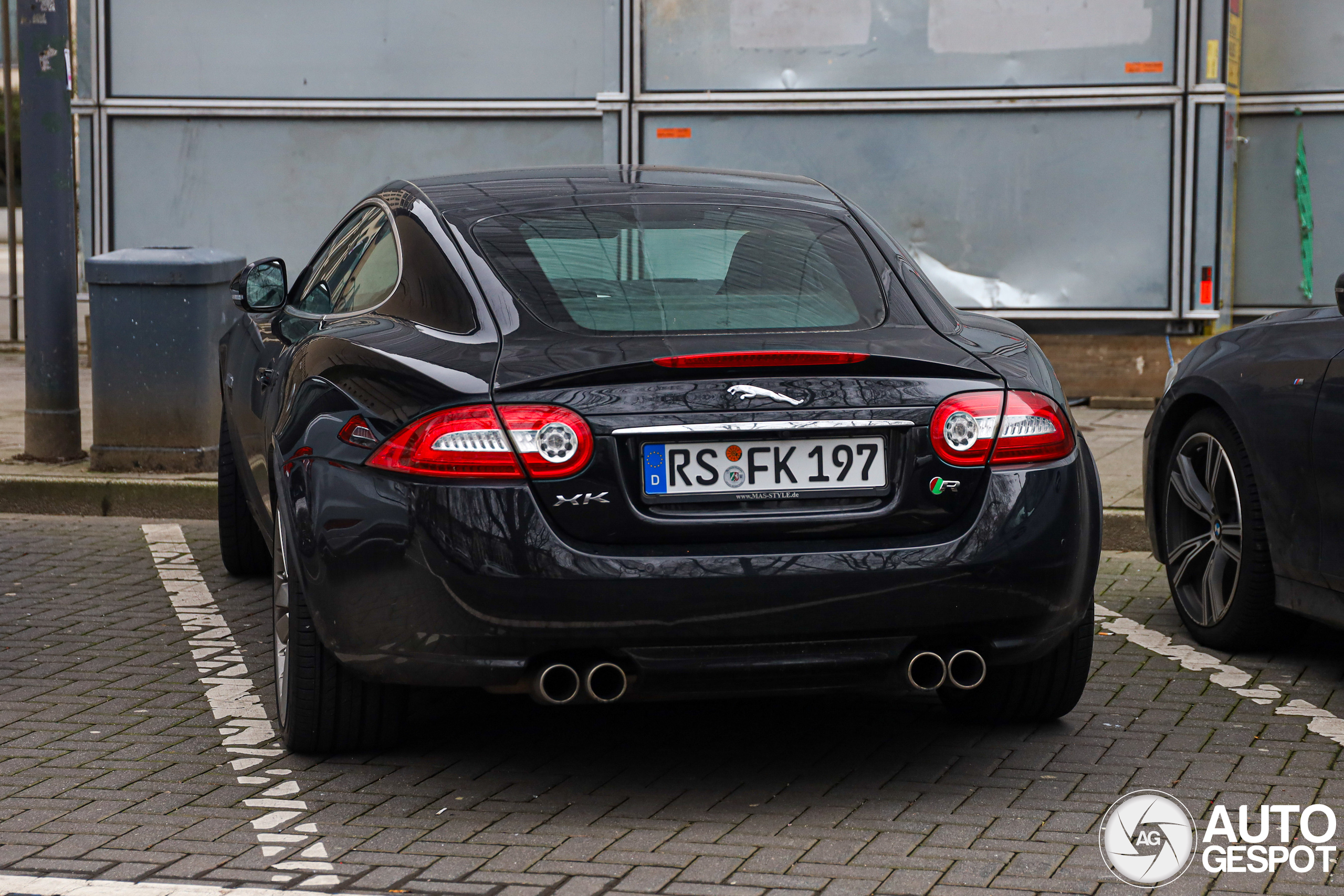 Jaguar XKR 2012