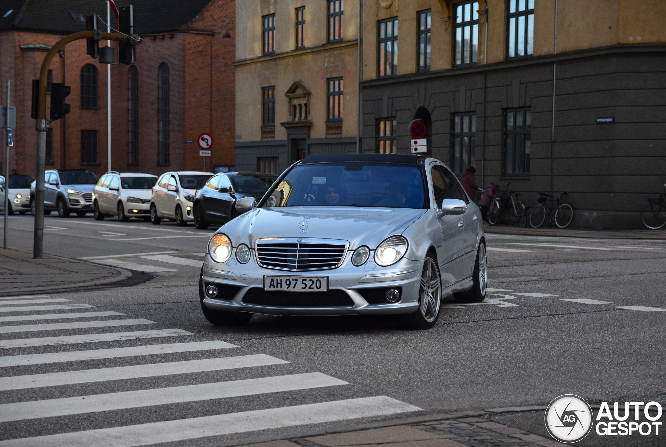 Mercedes-Benz E 63 AMG