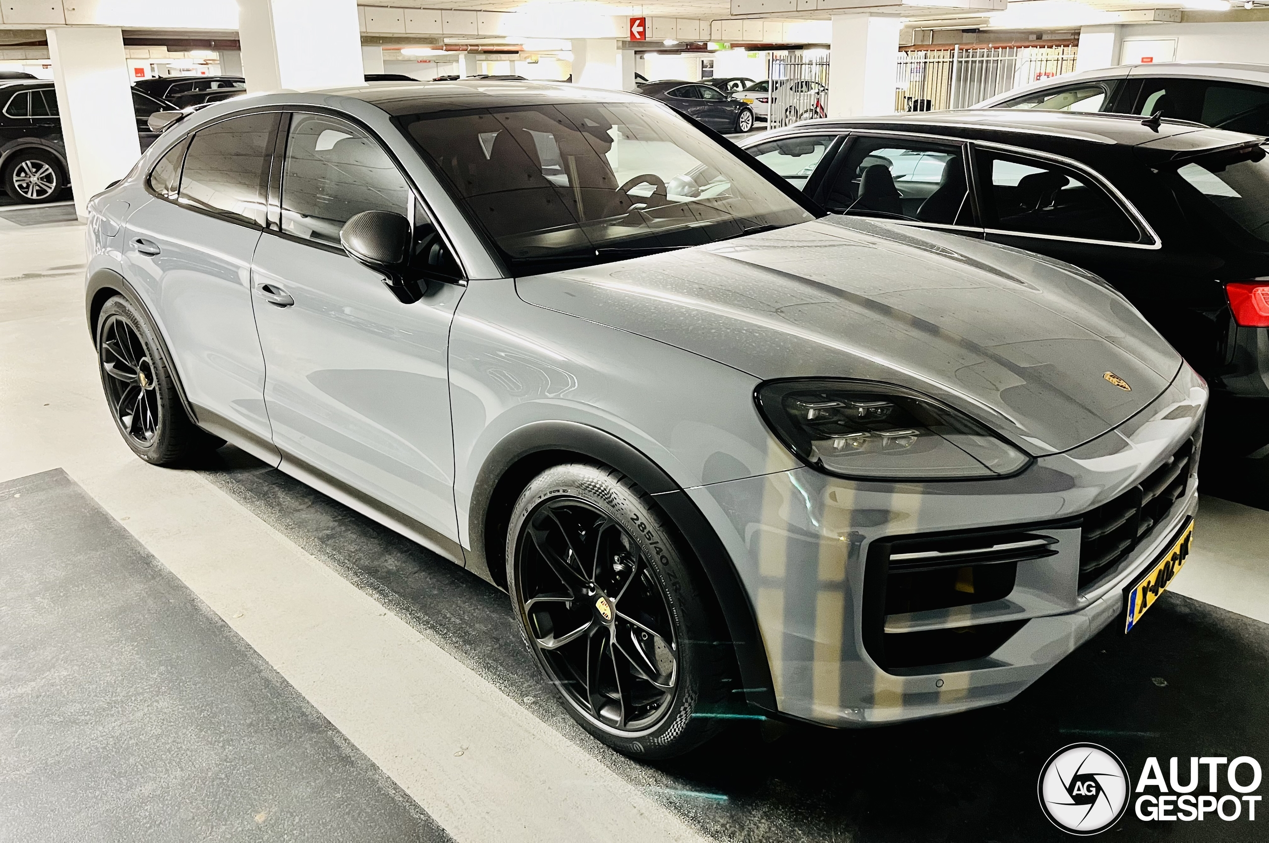 Porsche Cayenne Coupé Turbo E-Hybrid