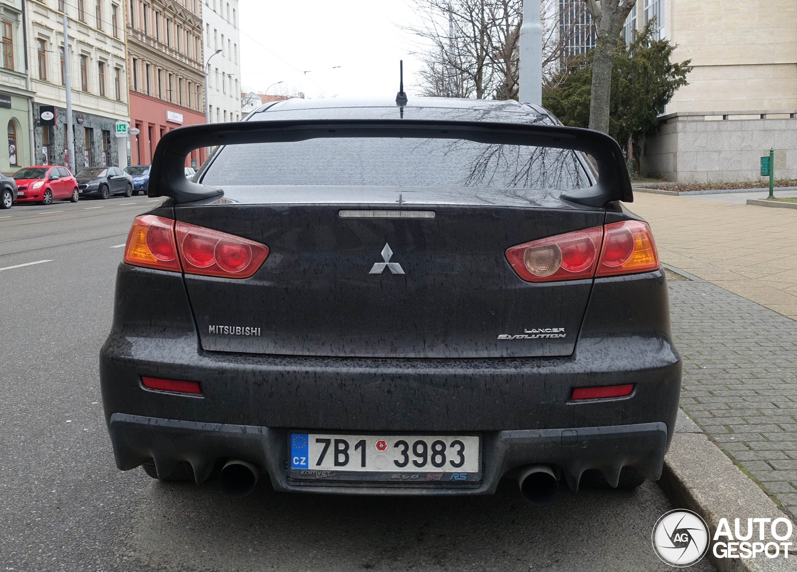 Mitsubishi Lancer Evolution X