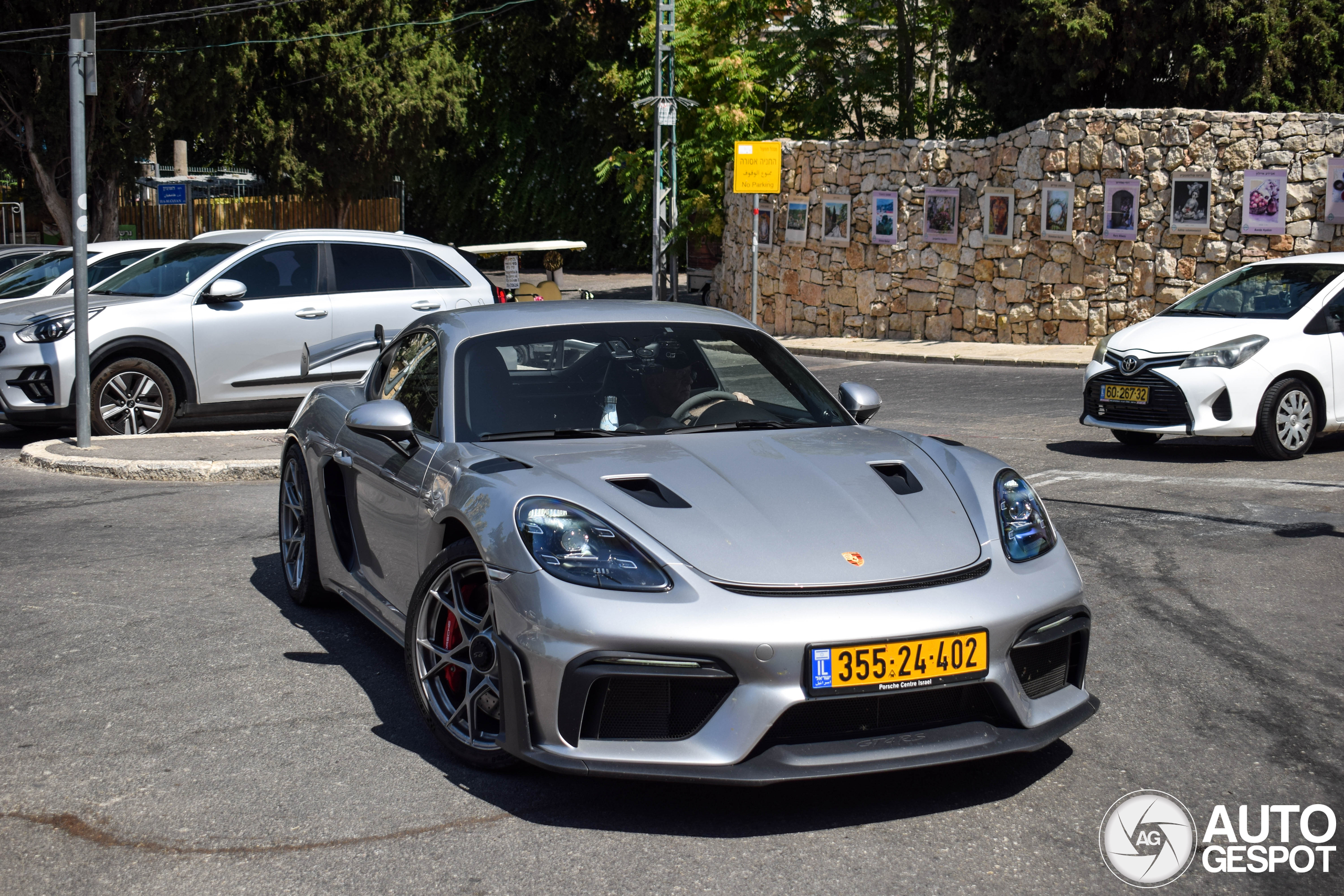 Porsche 718 Cayman GT4 RS