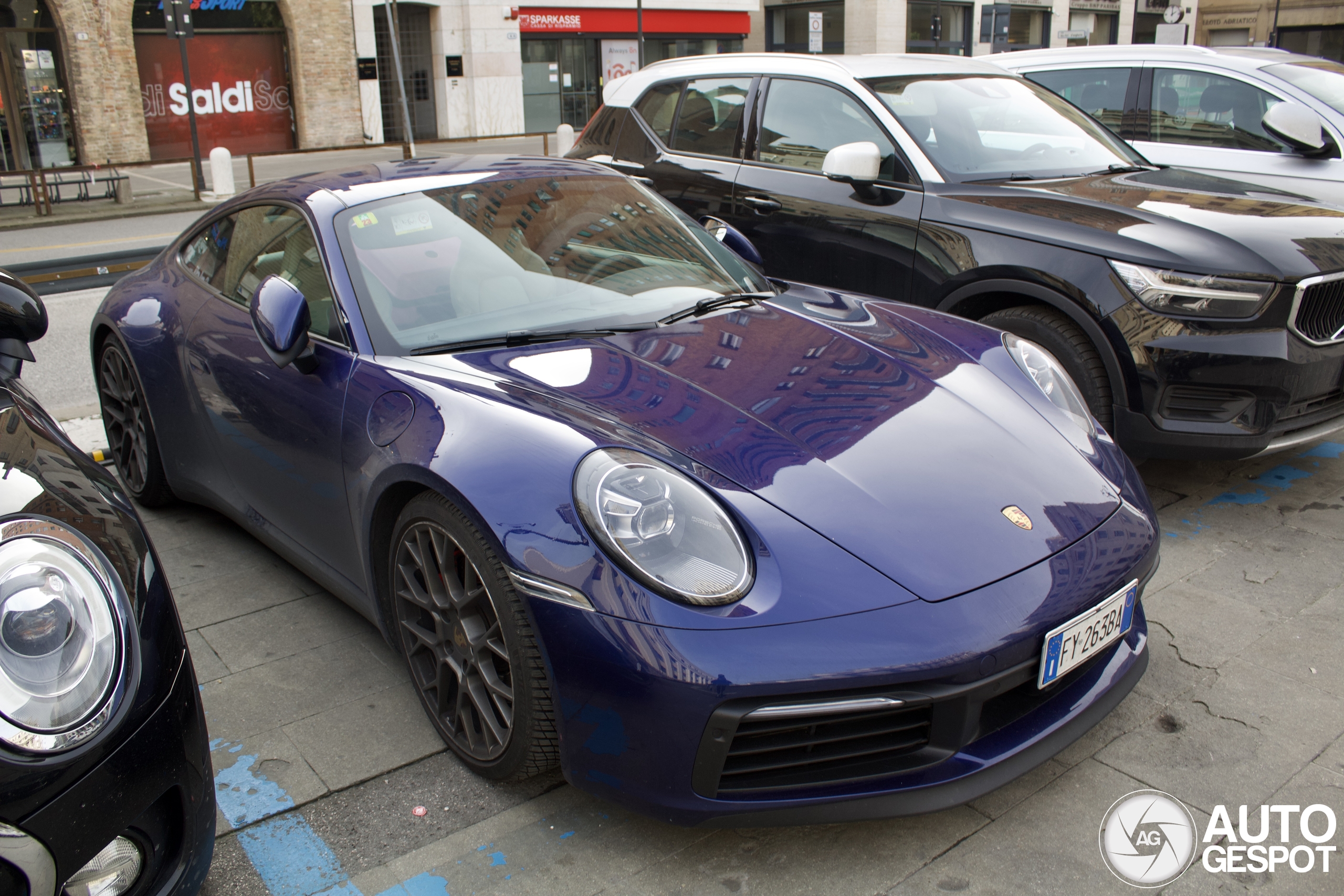 Porsche 992 Carrera 4S