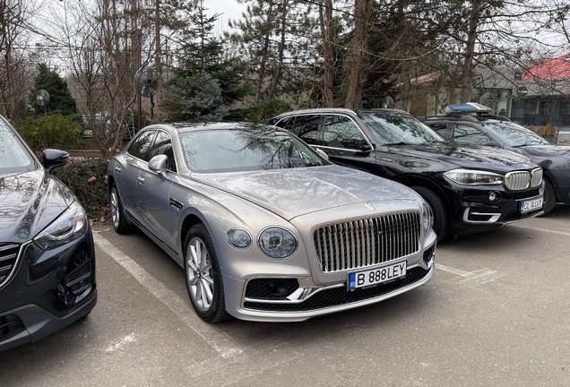 Bentley Flying Spur Hybrid