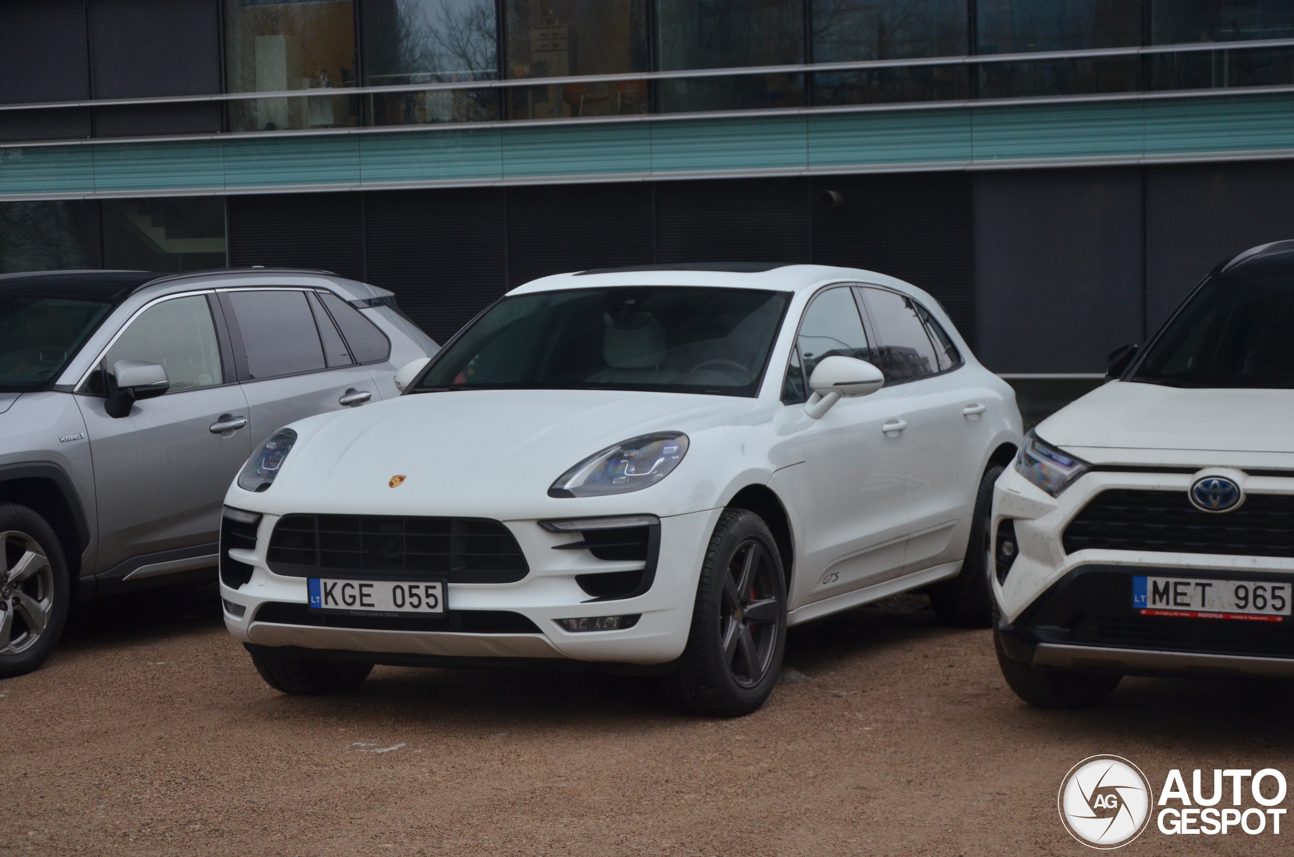 Porsche 95B Macan GTS